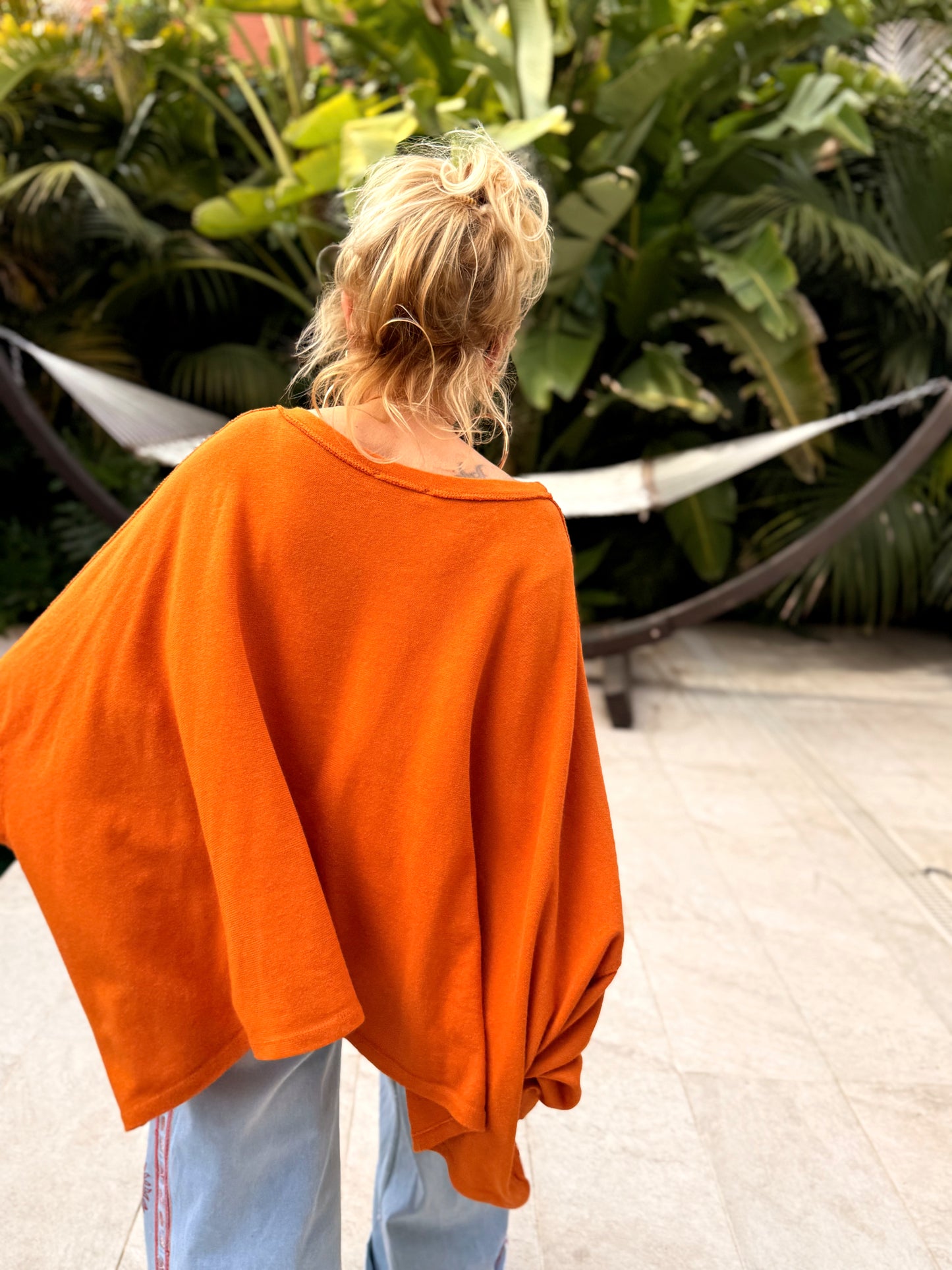 CAMISETA SUPER OVERSIZE SHILA MULTICOLOR