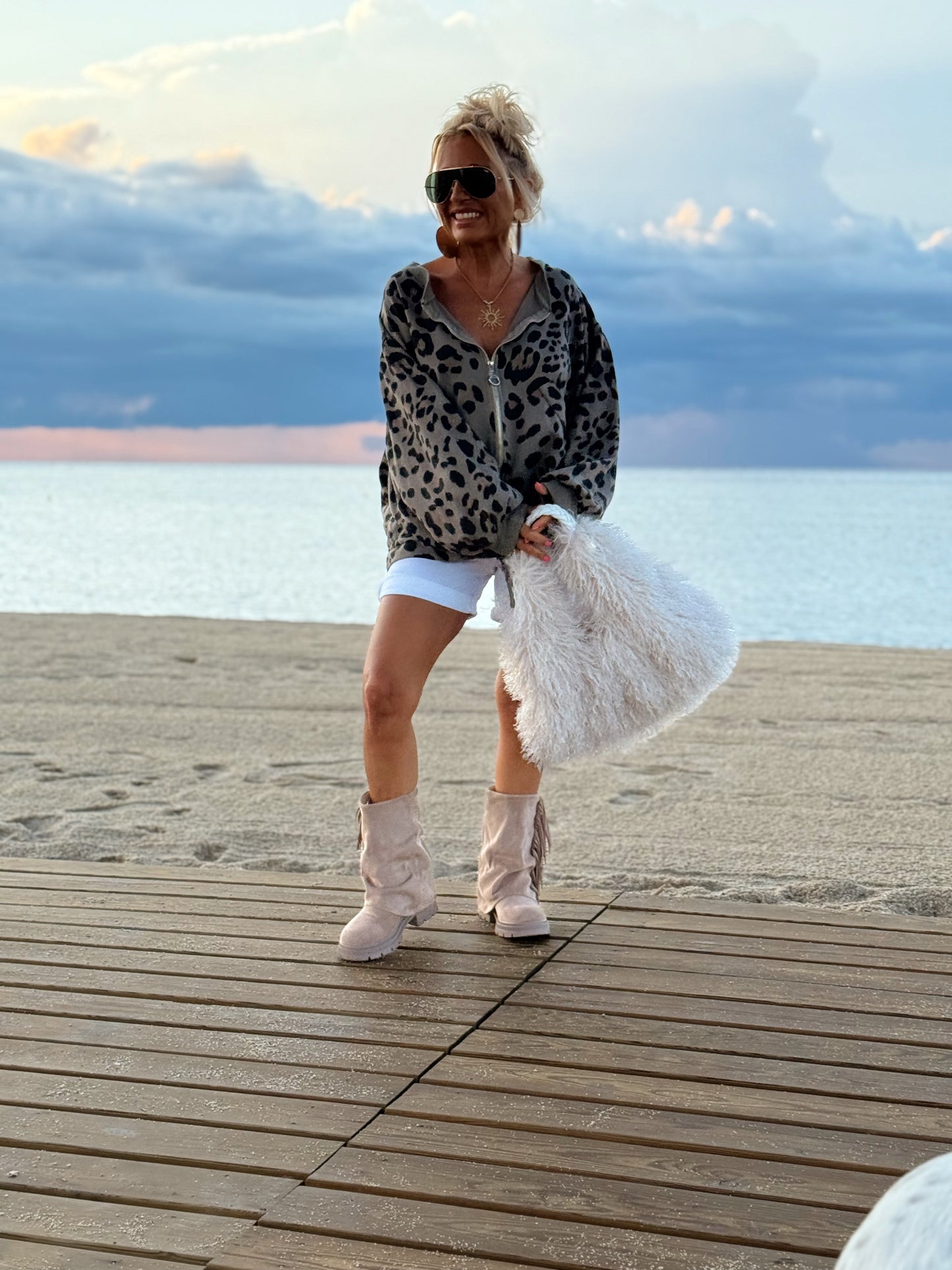 BOMBER OVERSIZE ANIMAL PRINT TOPO