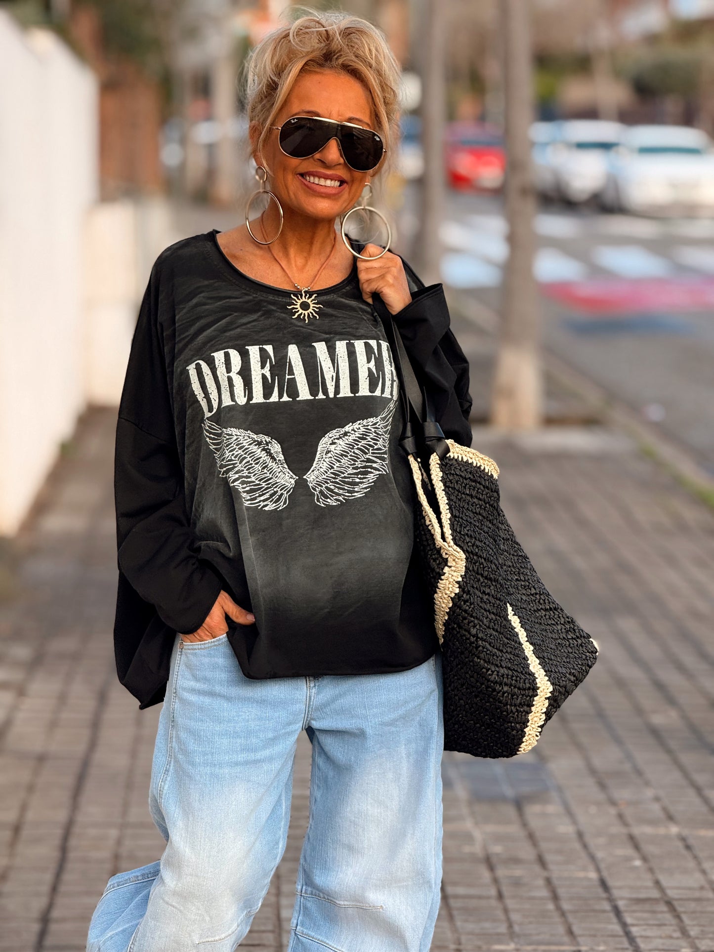CAMISETA DESGASTADA DREAMER MULTICOLOR
