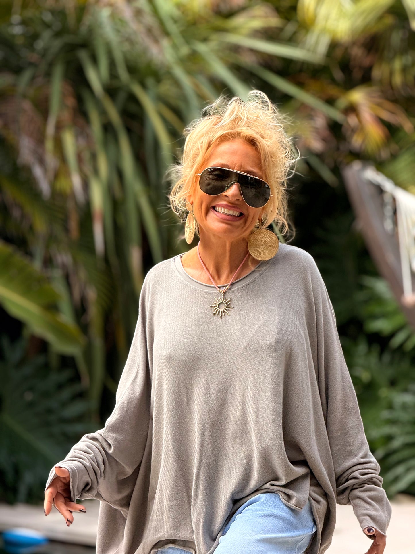 CAMISETA DESGASTADA SUPER OVERSIZE DANI MULTICOLOR