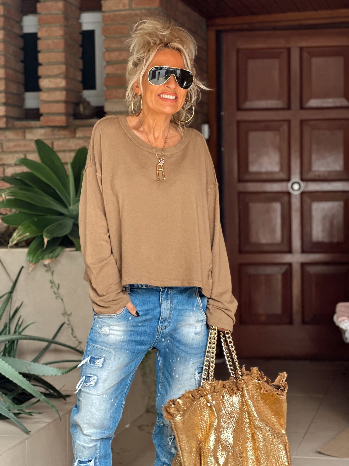 CAMISETA OVERSIZE SHILA CAMEL