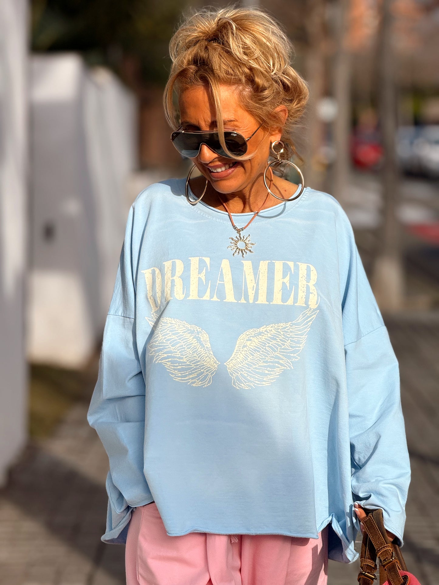 CAMISETA DESGASTADA DREAMER MULTICOLOR