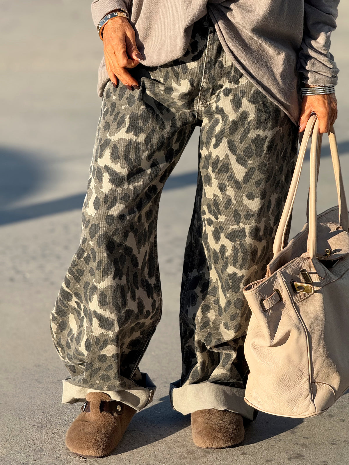 PANTALON LEOPARDO KAKI