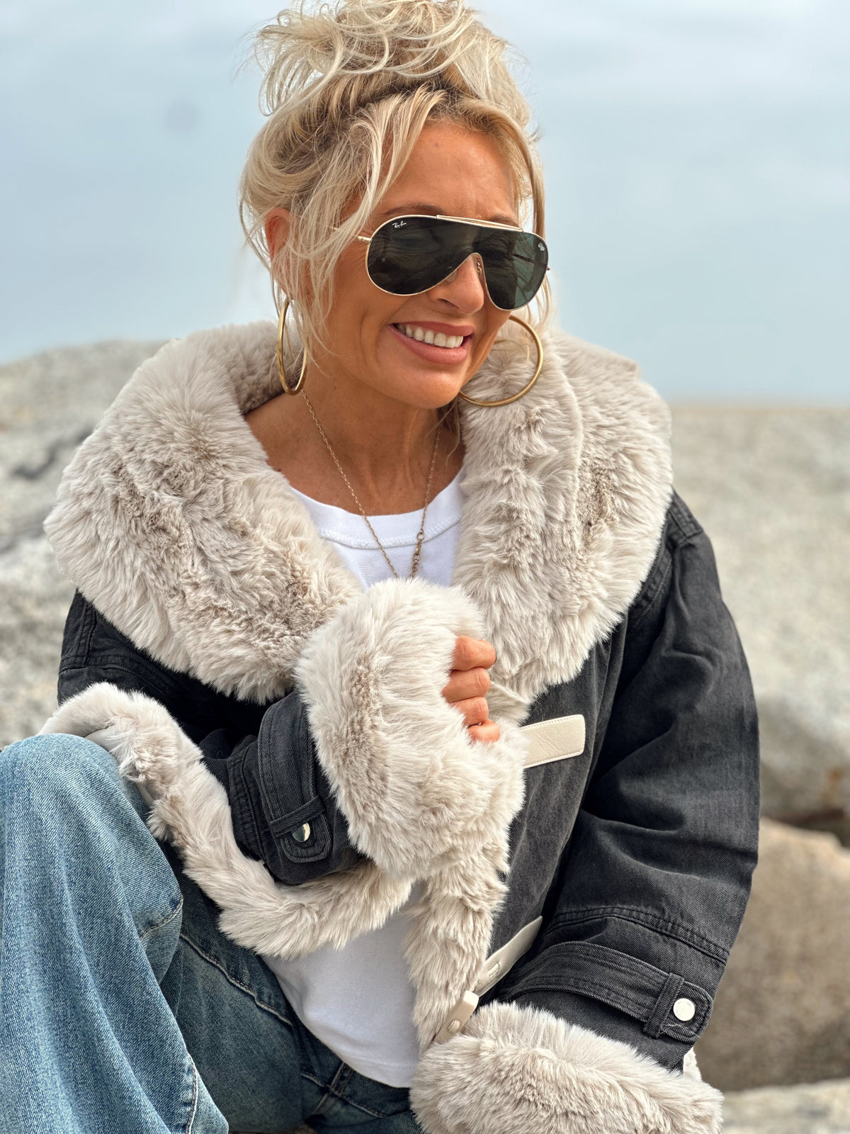 CHAQUETA MAGUY VAQUERO-PELO SINTÉTICO GRIS