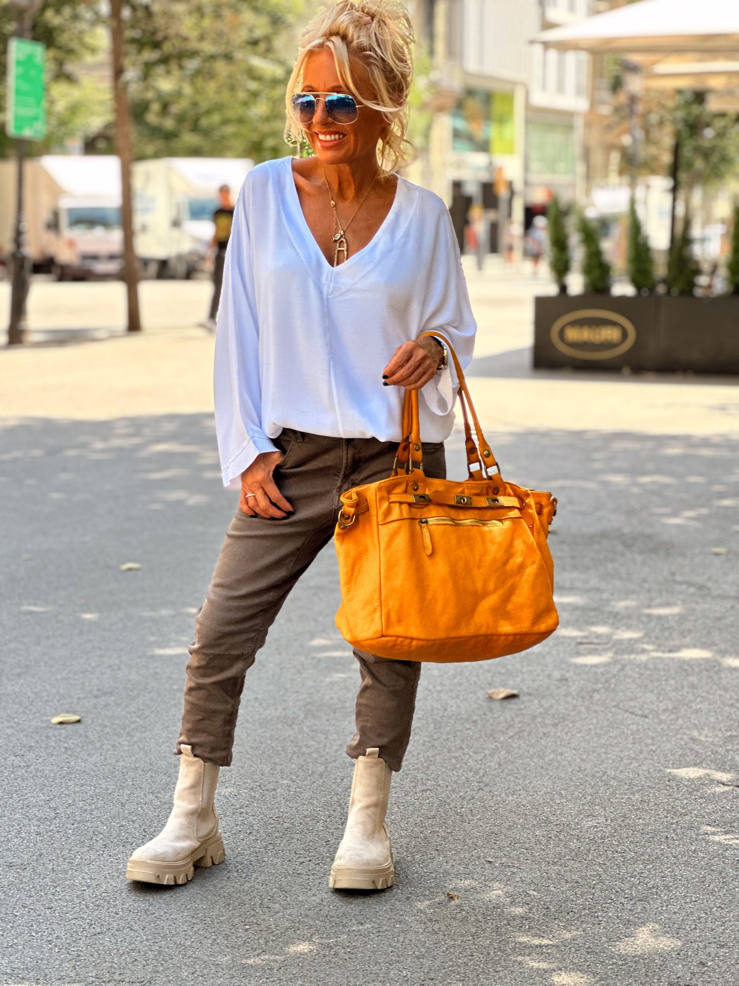 BLUSA OVERSIZE LAURA BLANCO