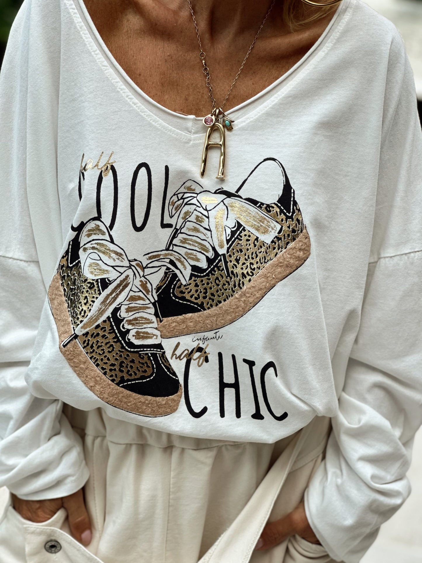 CAMISETA OVERSIZE SNEAKERS CRUDO