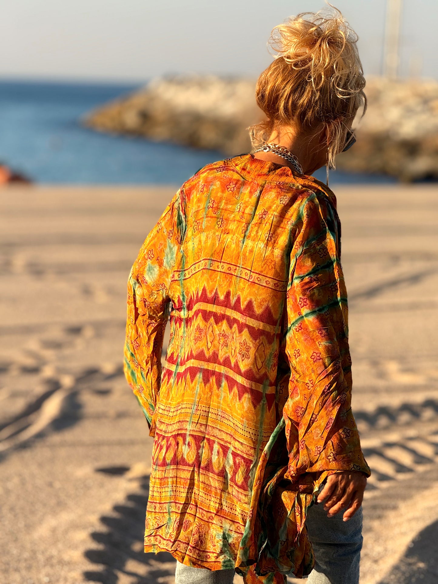 KIMONO CORTO ESTAMPADO MANGA LARGA CREPE DE SEDA MULTICOLOR