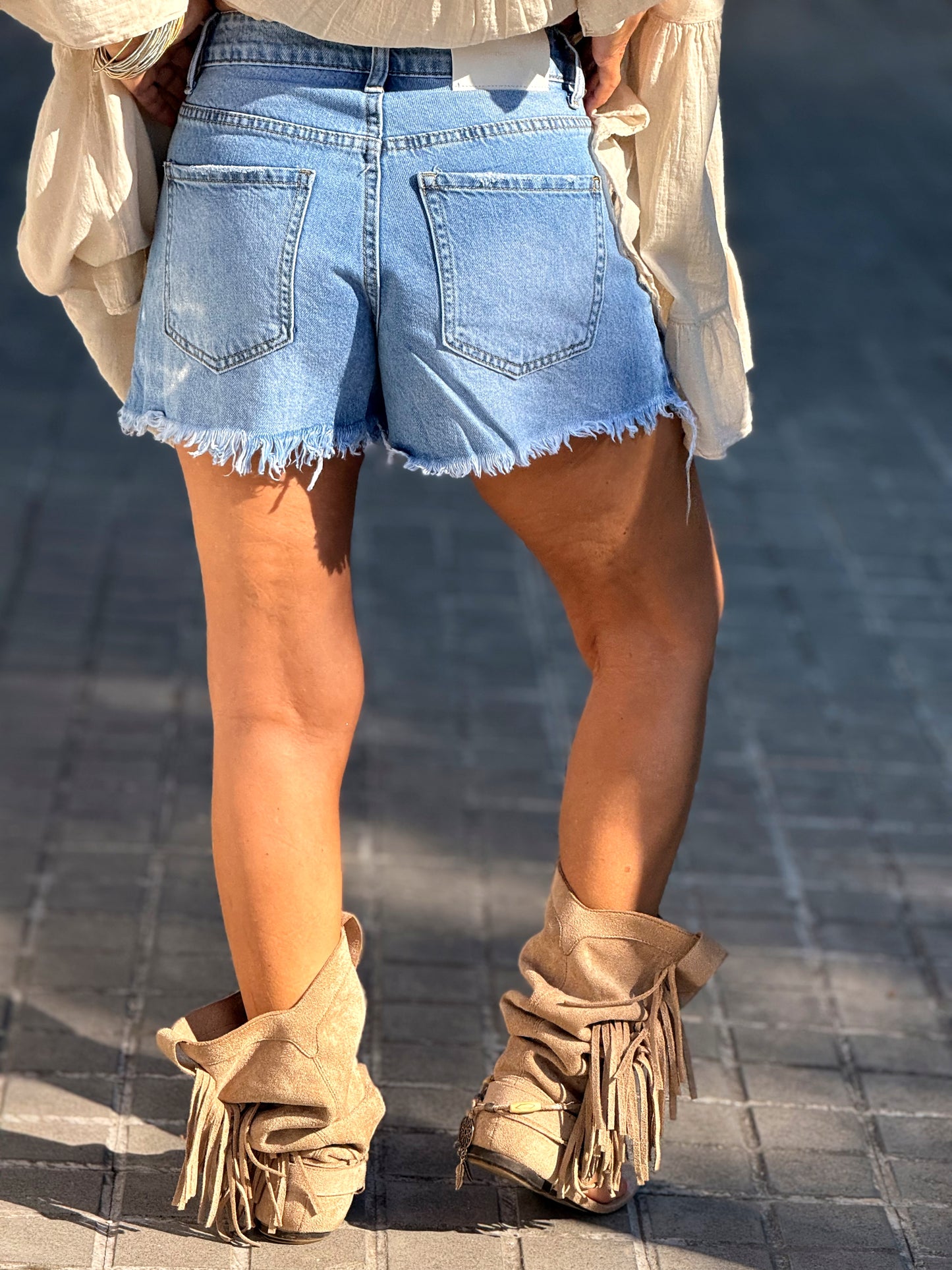 SHORT VAQUEROS LILLY TEJANO