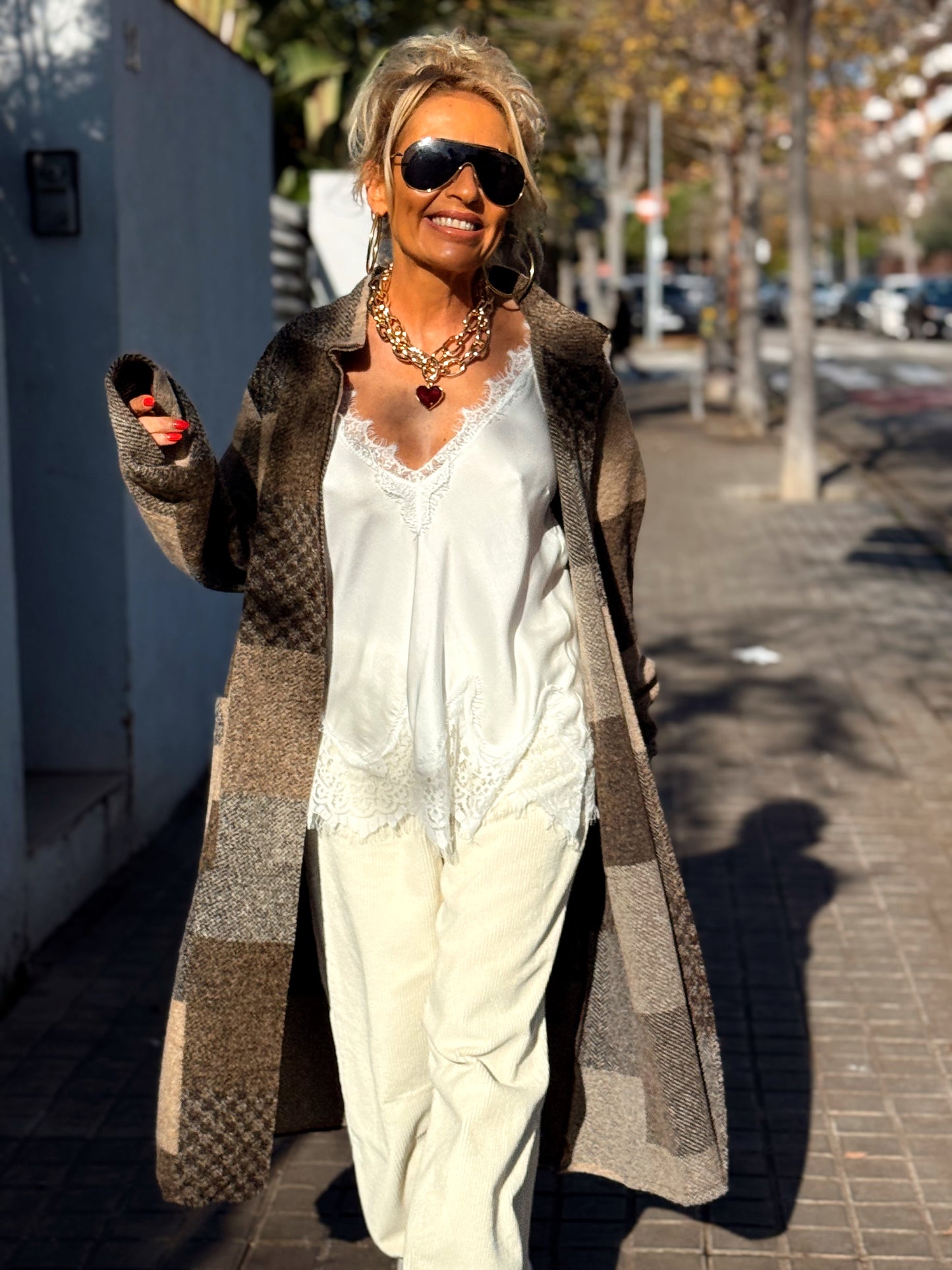 CHAQUETA LARGA CUADROS SHANNA MARRÓN