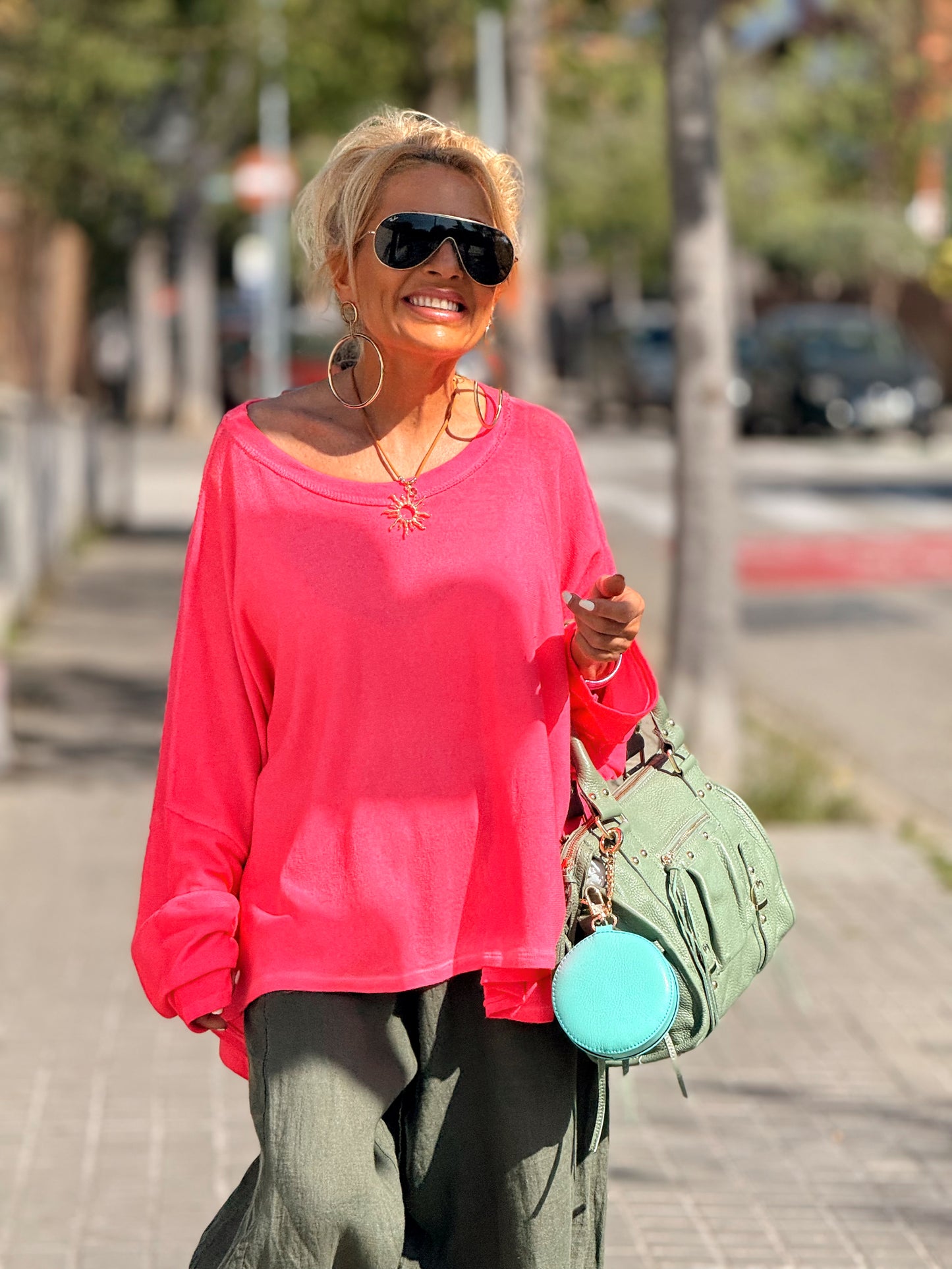 CAMISETA SUPER OVERSIZE SHILA NÉON MULTICOLOR