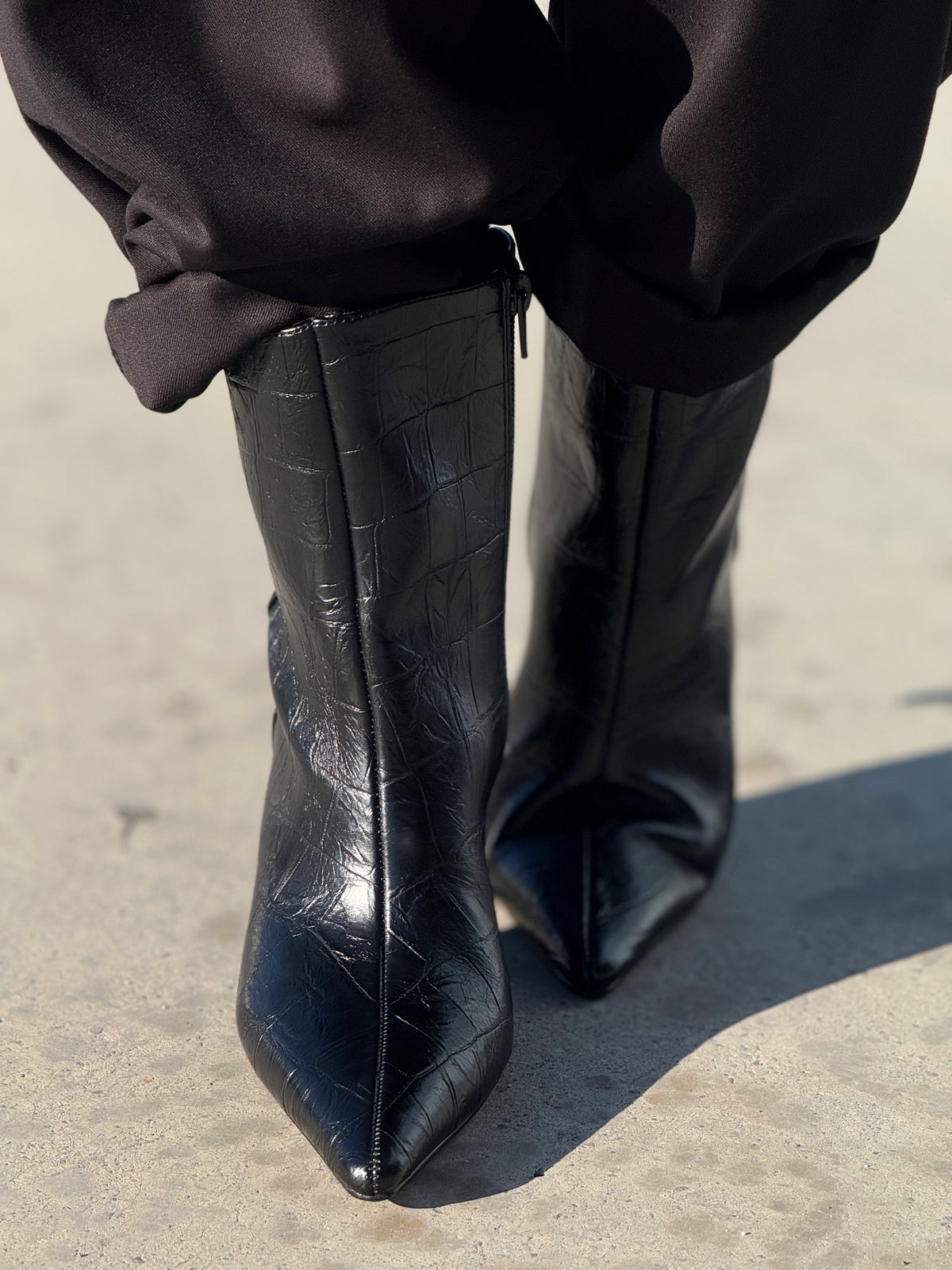 BOTAS TACONES NEGRO