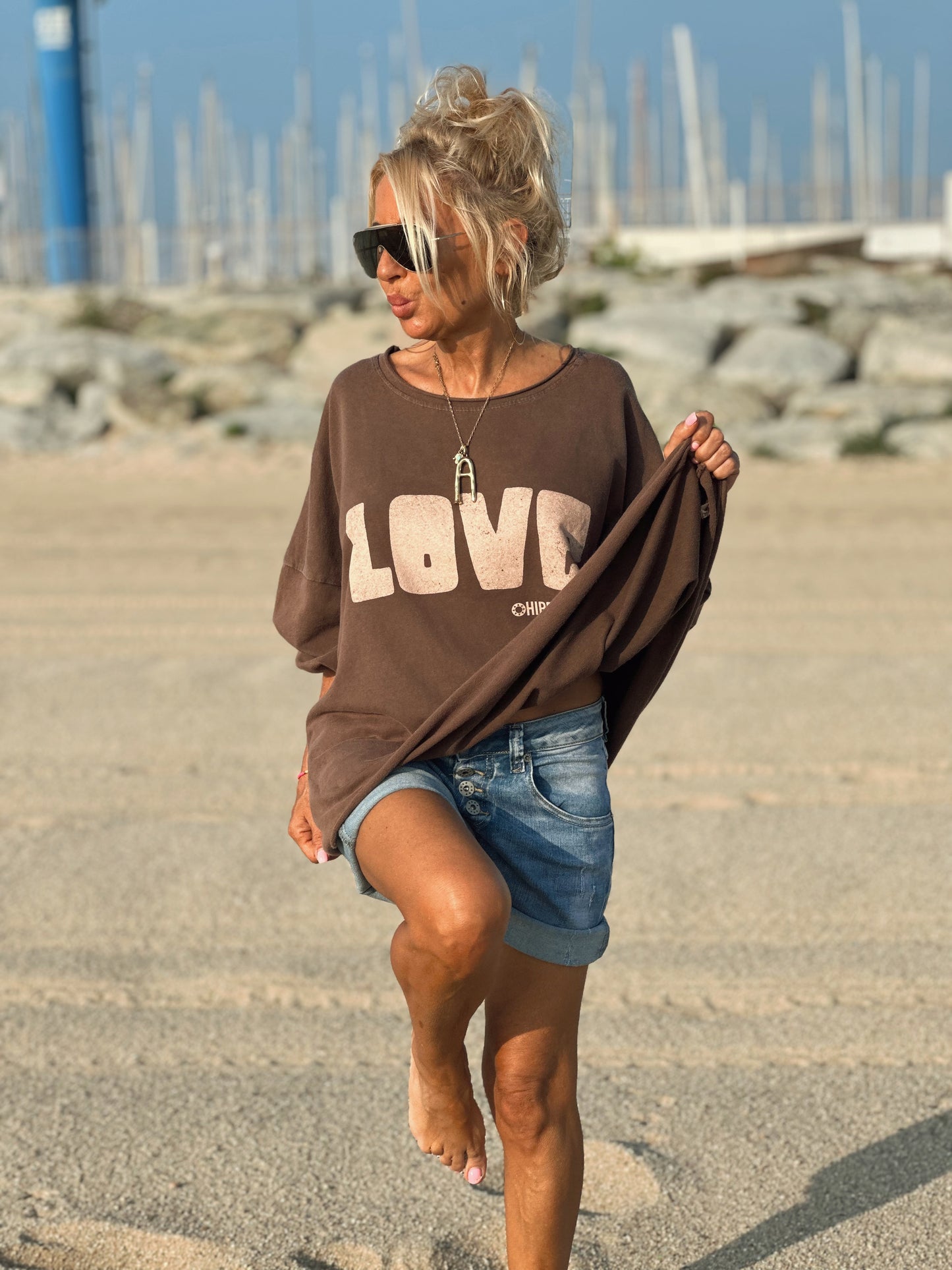 SUDADERA OVERSIZE LOVE CHOCOLATE