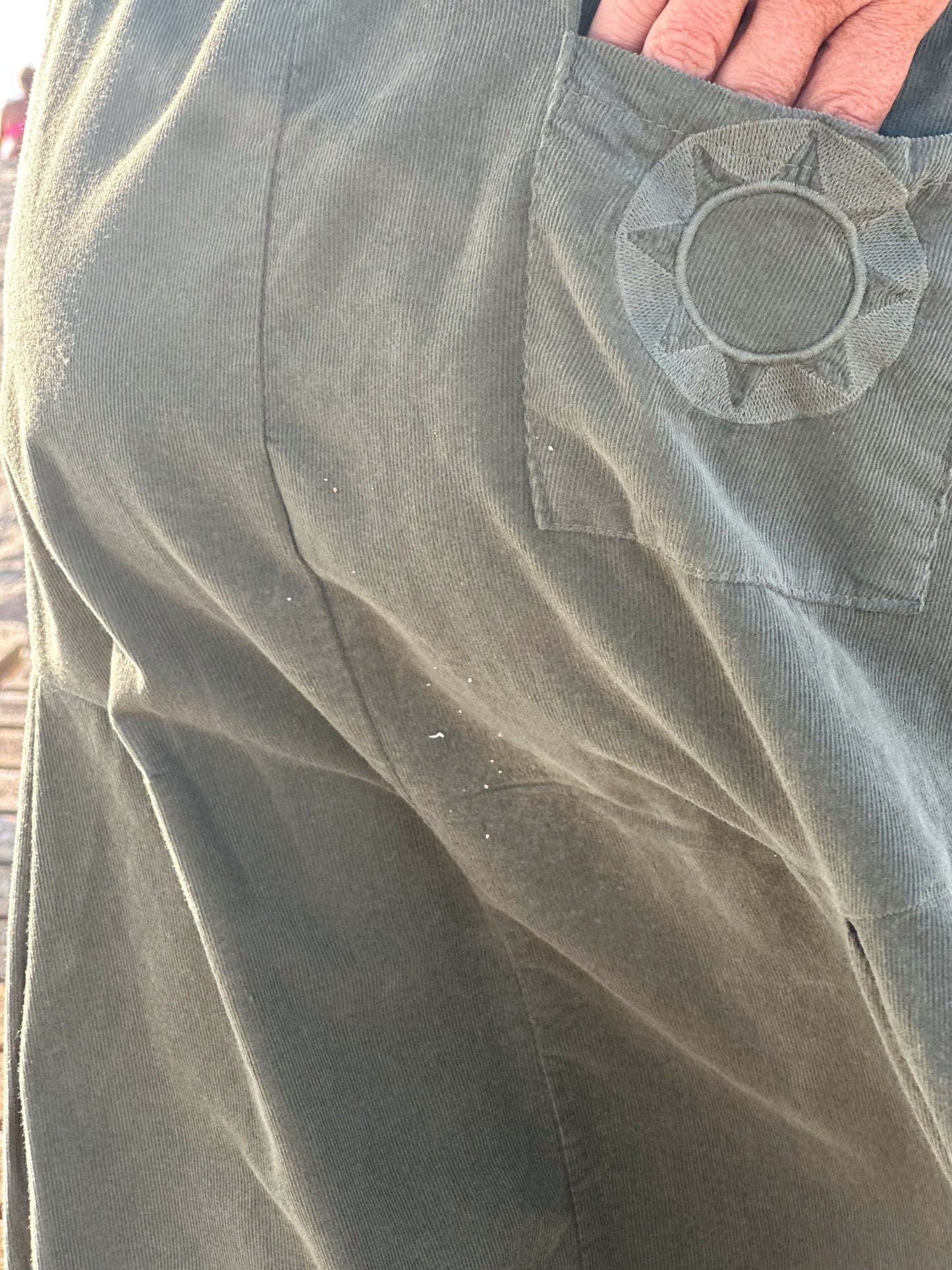 PANTALONES PANA CROPPED BAGGY OVERSIZE MULTICOLOR