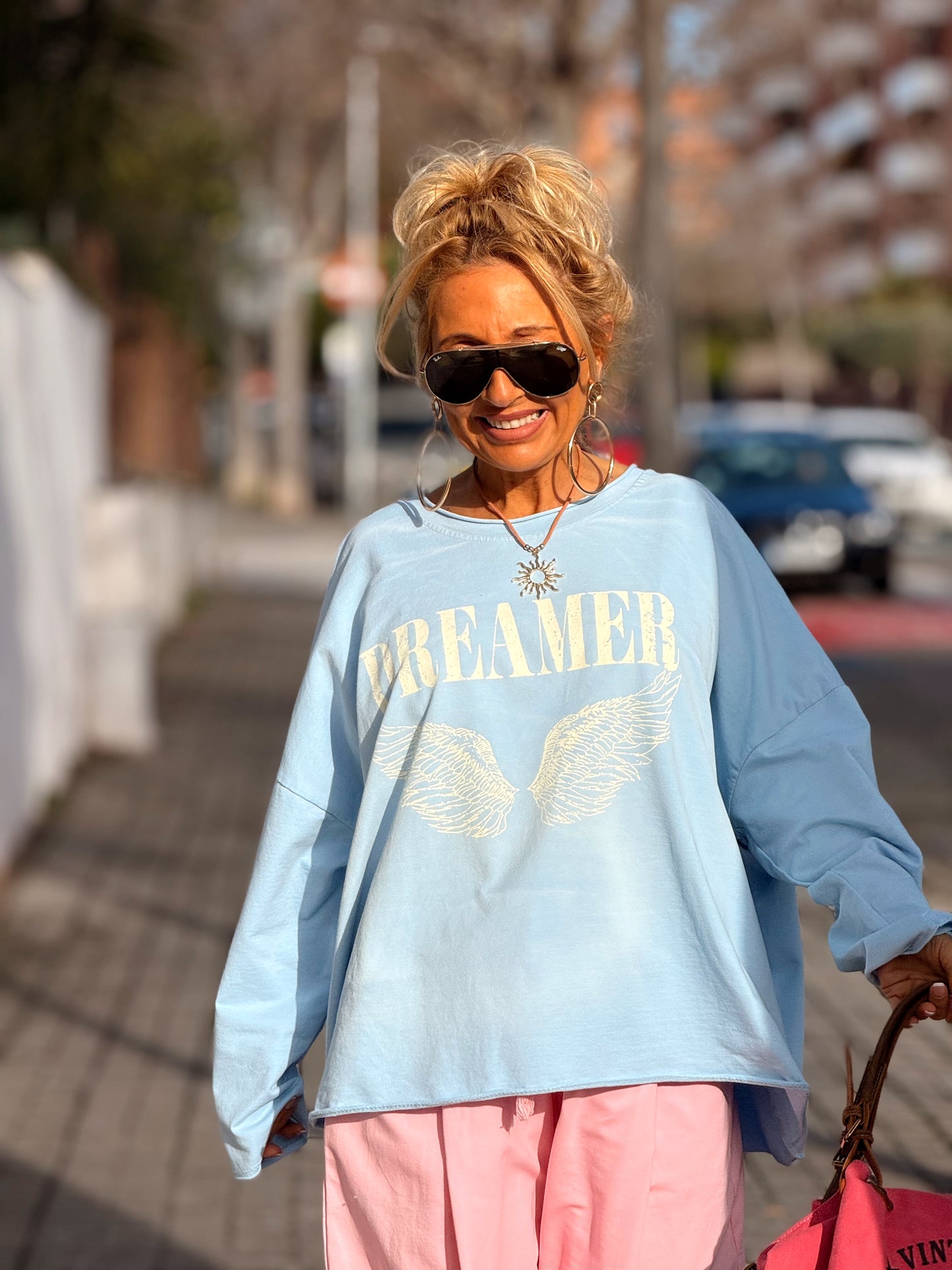 CAMISETA DESGASTADA DREAMER MULTICOLOR