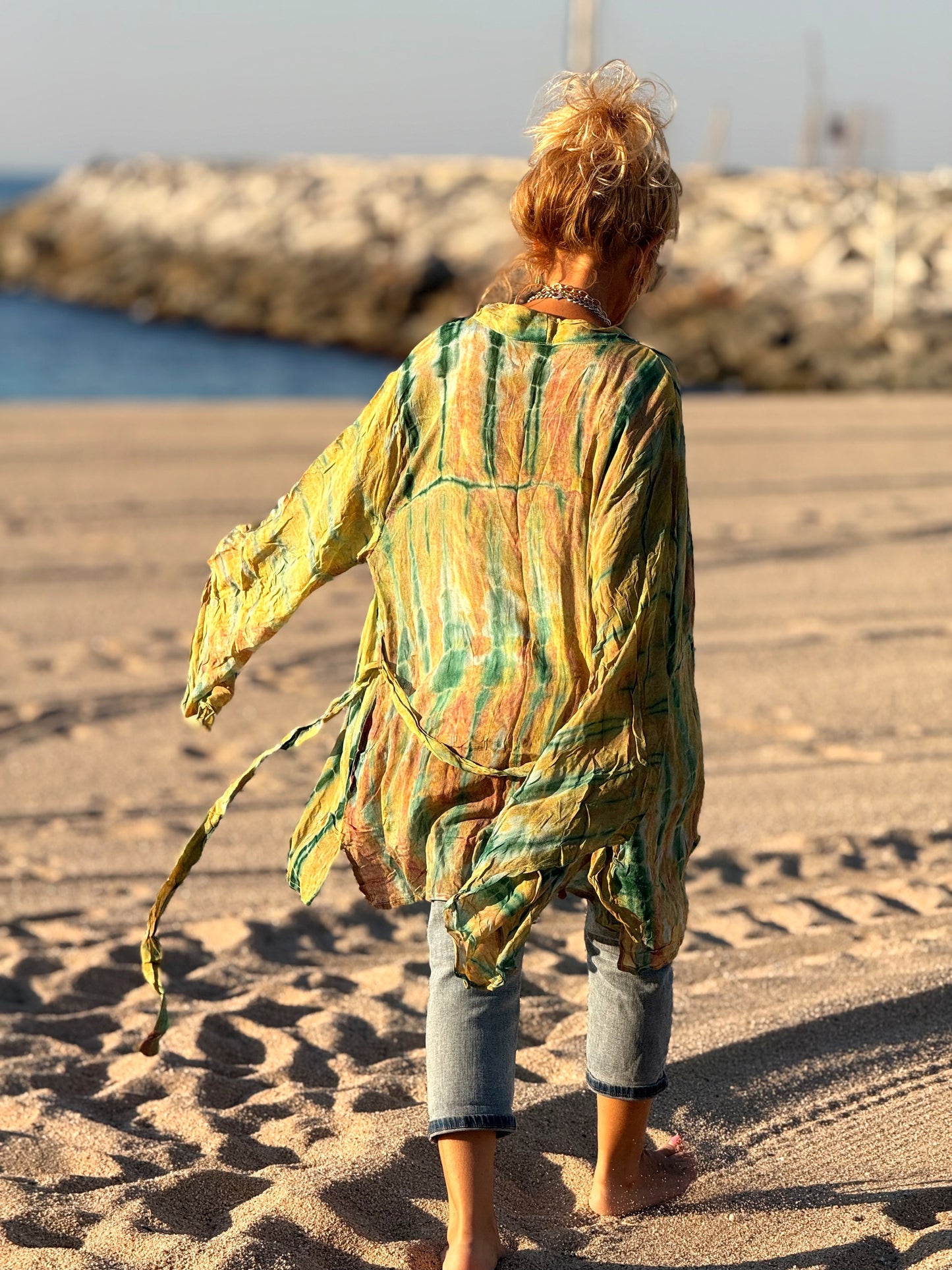 KIMONO CORTO ESTAMPADO MANGA LARGA CREPE DE SEDA MULTICOLOR