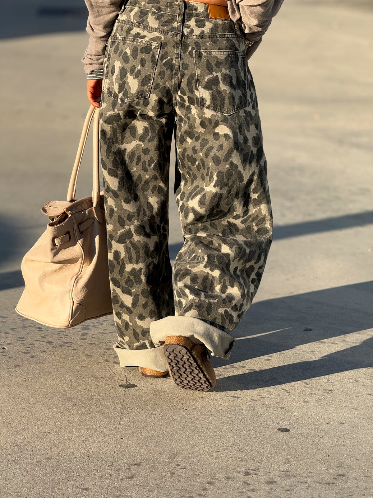 PANTALON LEOPARDO KAKI