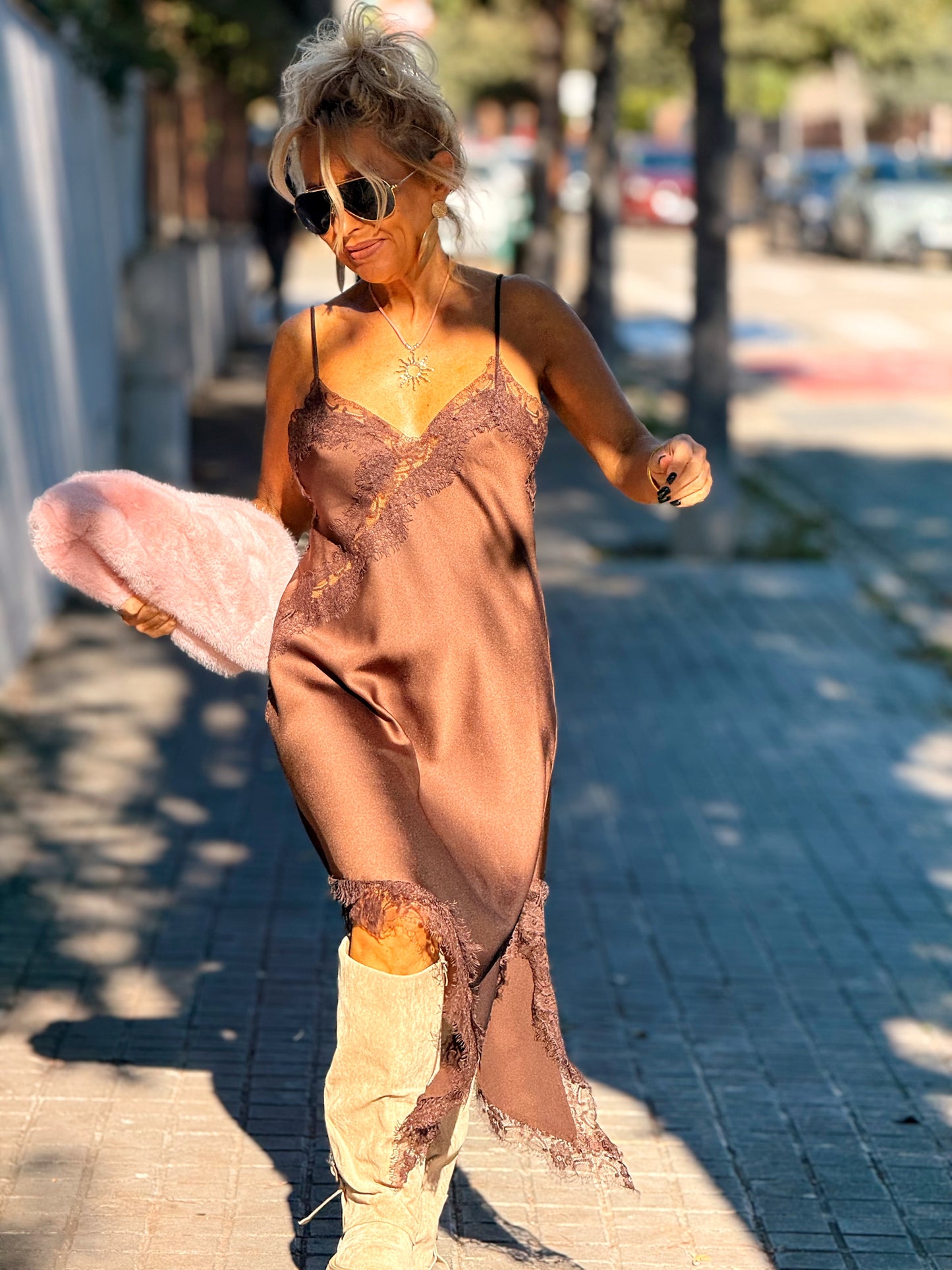 VESTIDO LENCERO LOLA MARRÓN