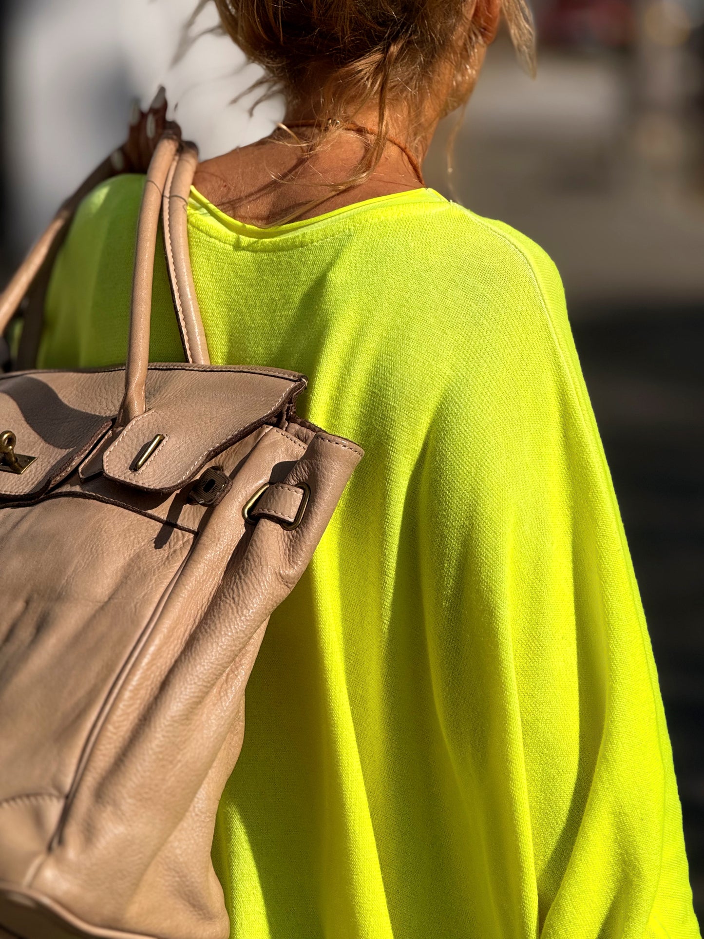 CAMISETA-SUDADERA SUPER OVERSIZE DANI NÉON MULTICOLOR