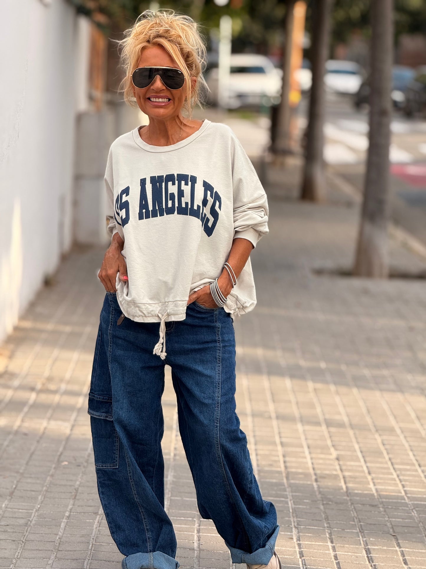 JEANS VAQUEROS CON BOLSILLO Y CINTURÓN 826125JC TEJANO