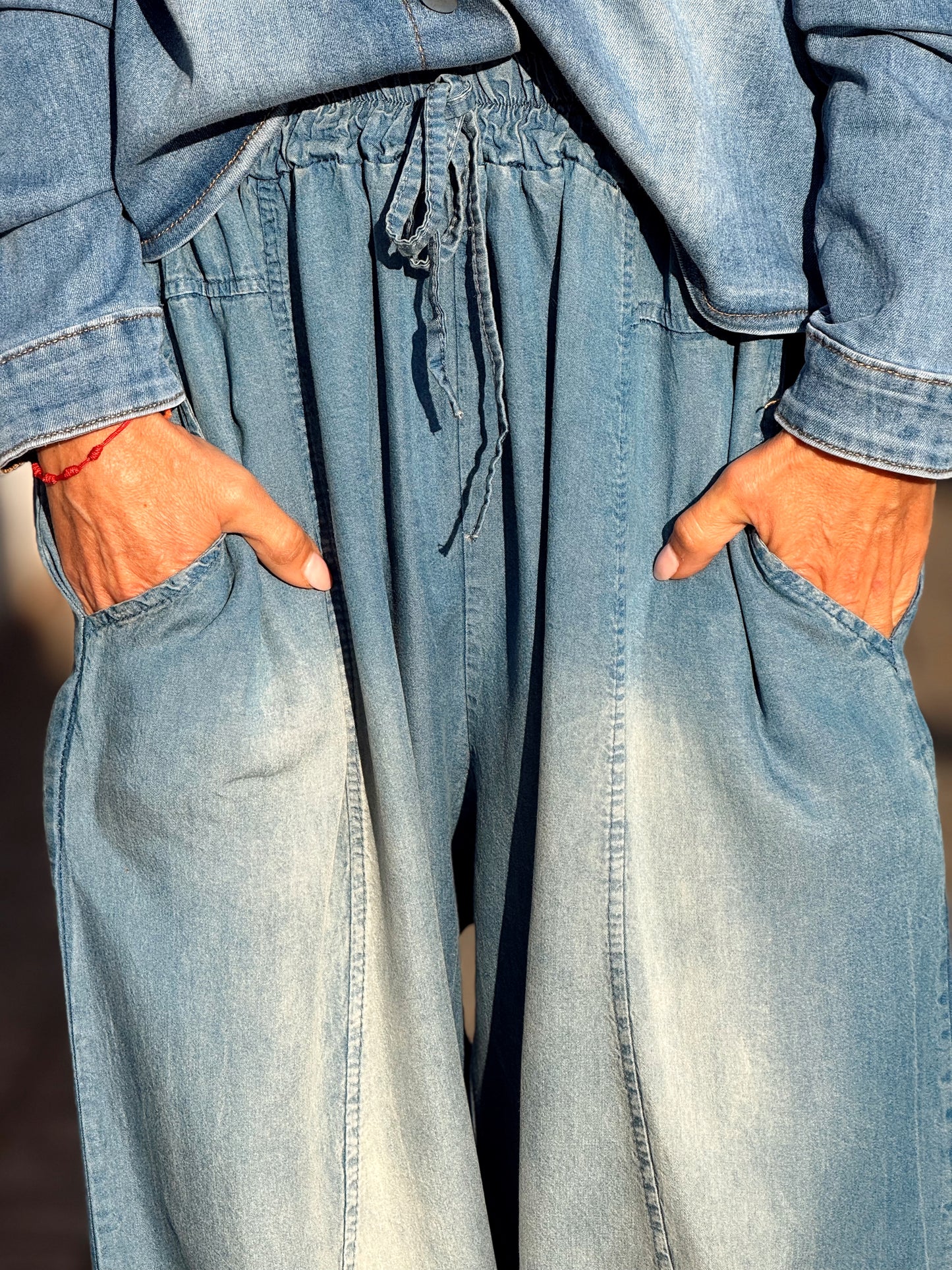 PANTALÓN VAQUEROS MULTICOLOR