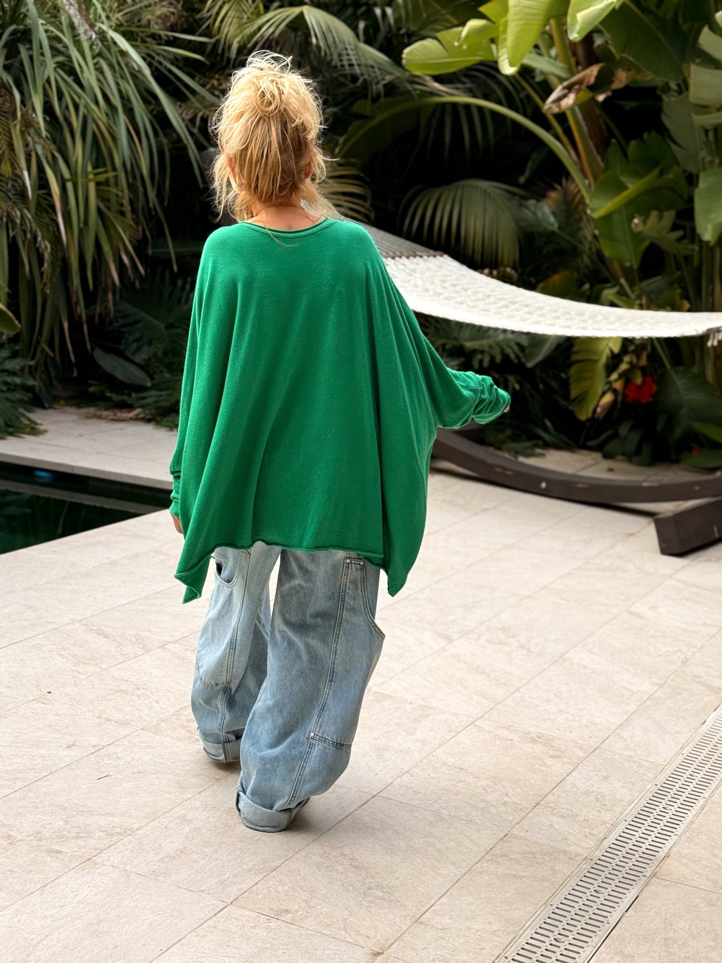 CAMISETA DESGASTADA SUPER OVERSIZE DANI MULTICOLOR