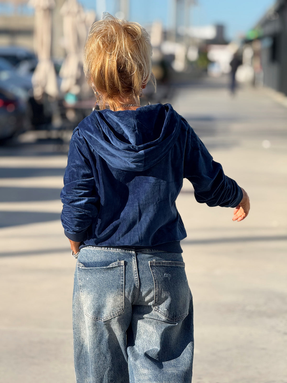 CHAQUETA TERCIOPELO AZUL