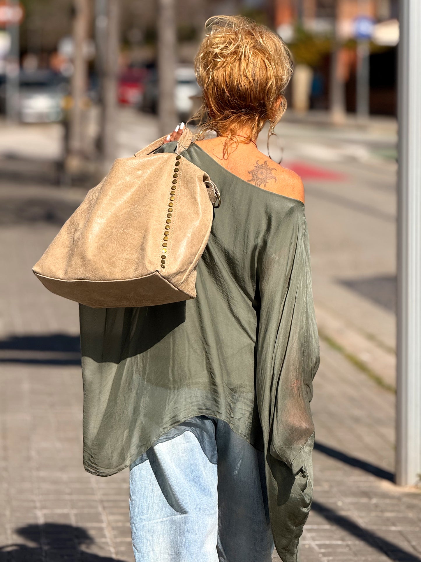 BLUSA CON TOP OVERSIZE ASIMÉTRICA NOA MULTICOLOR