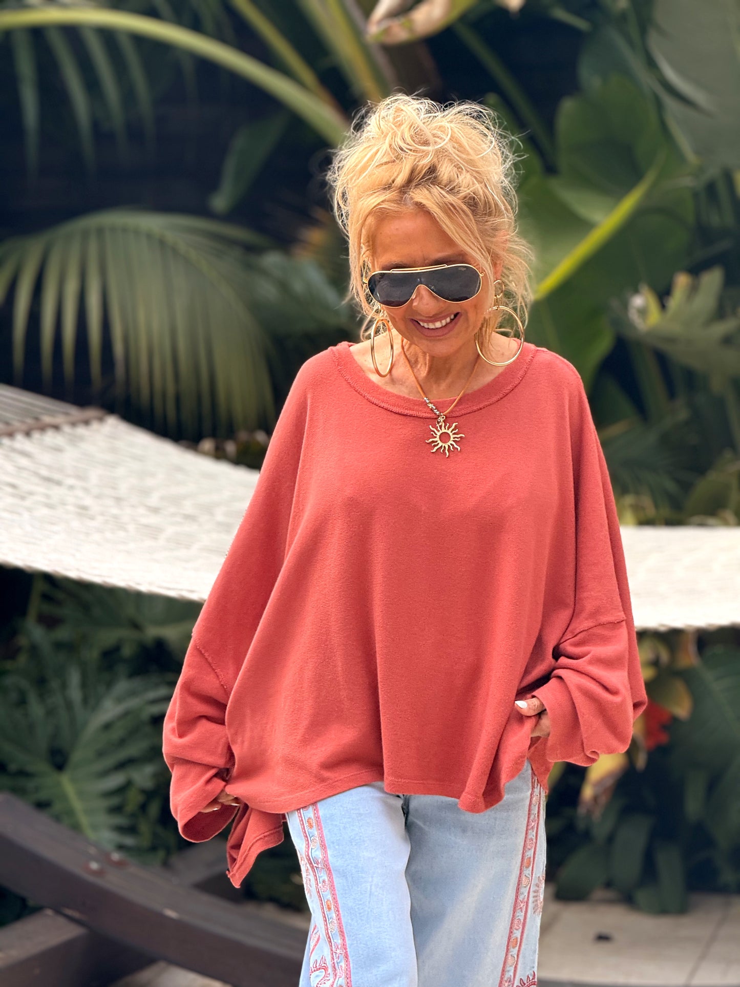 CAMISETA SUPER OVERSIZE SHILA MULTICOLOR