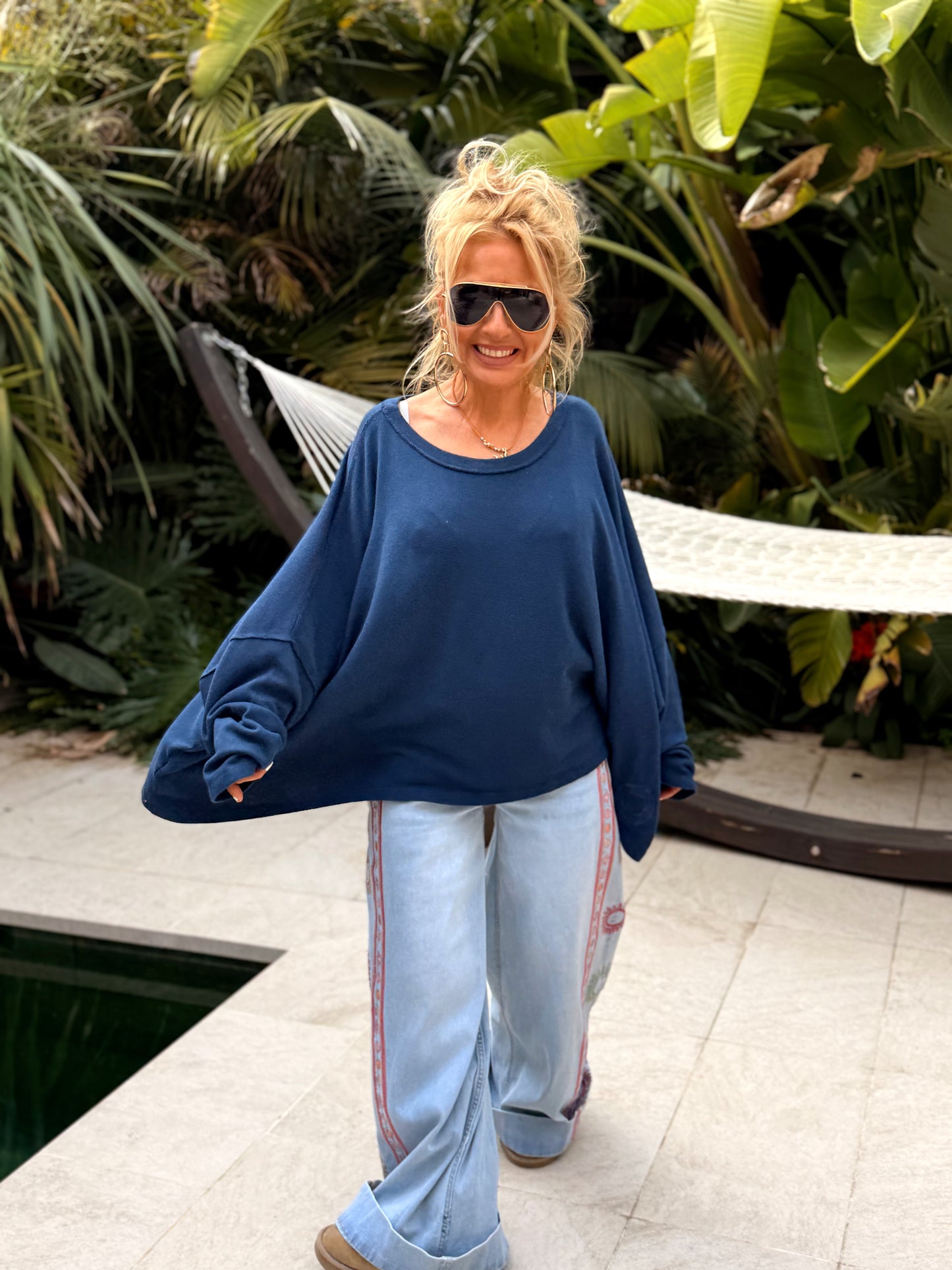 CAMISETA SUPER OVERSIZE SHILA MULTICOLOR