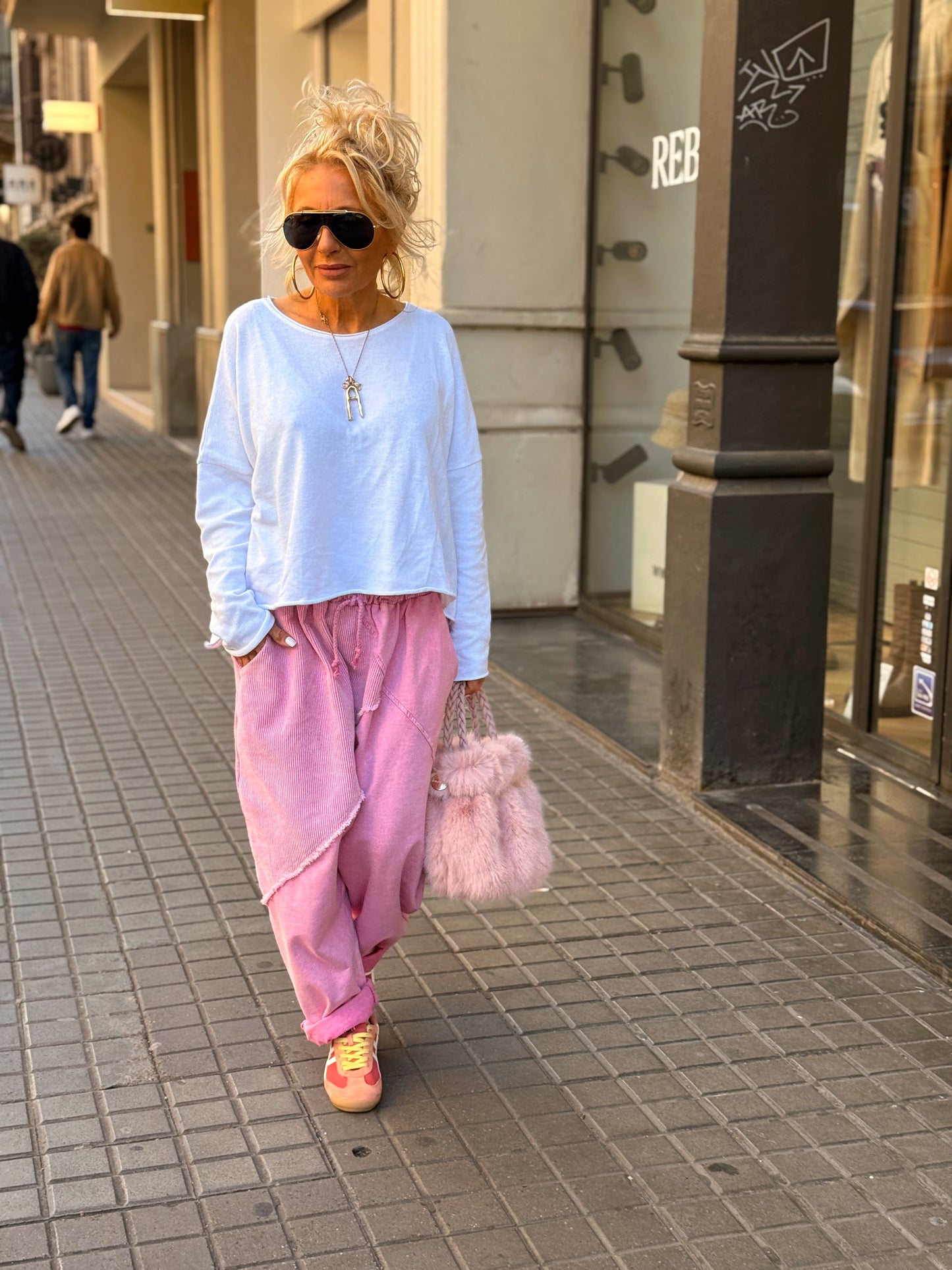 PANTALÓN BAGGY FATIMA FUCSIA