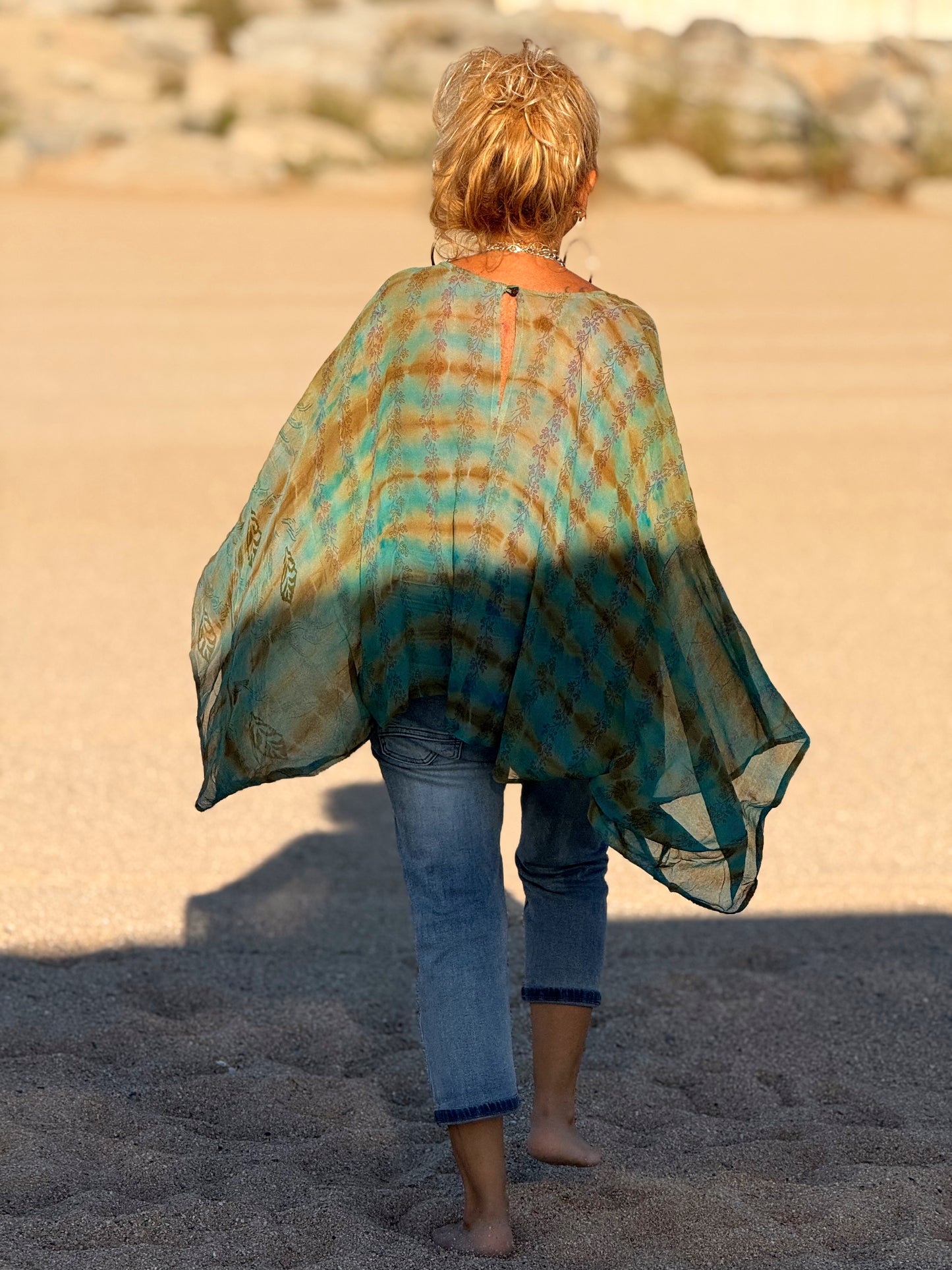 BLUSA-CAPA ESTAMPADO CREPE DE SEDA INDY MULTICOLOR