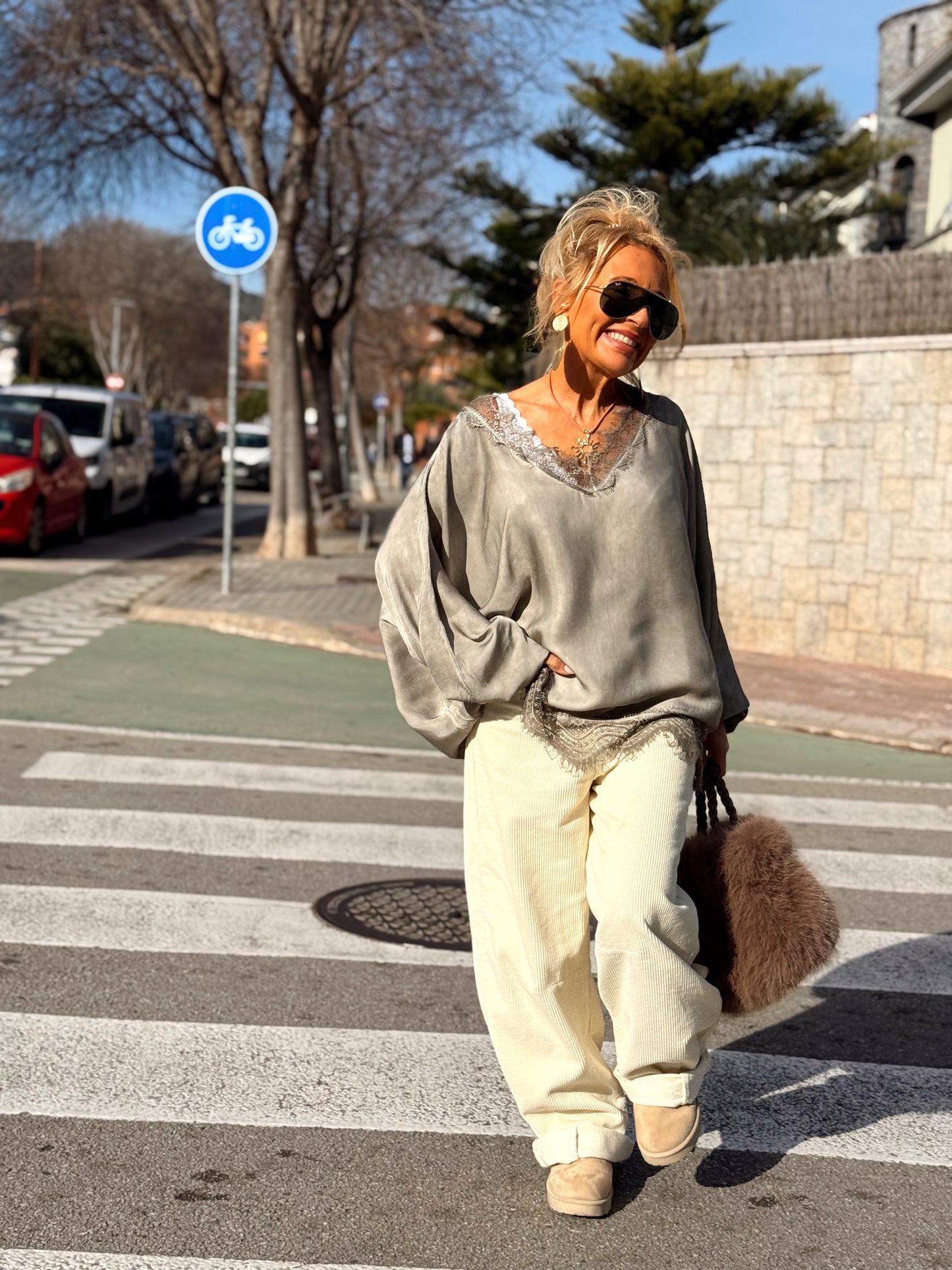 BLUSA OVERSIZE LENCERO PAULA MULTICOLOR