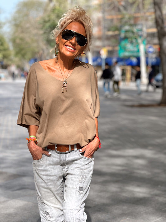 CAMISETA OVERSIZE JOAN CAMEL