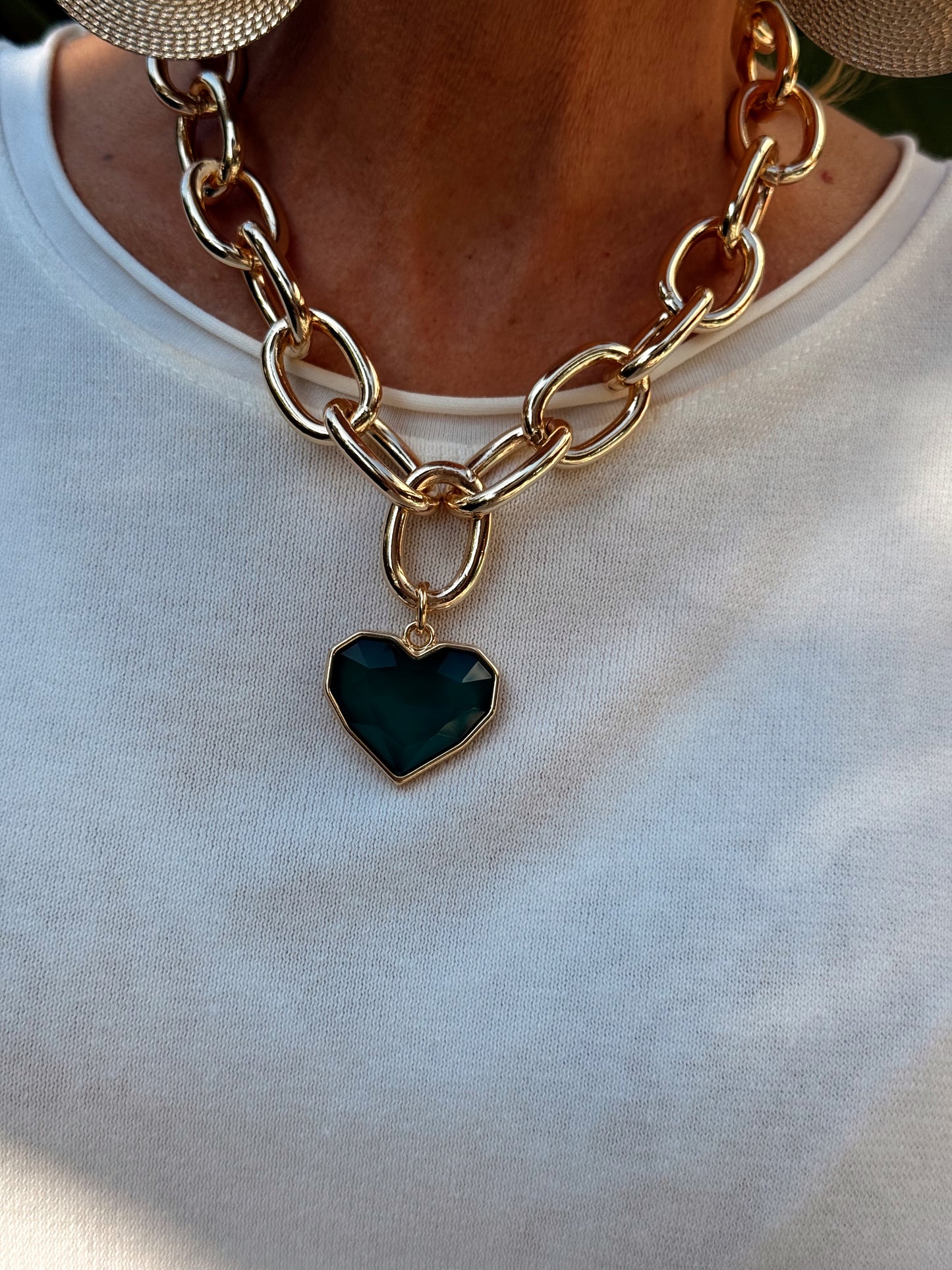 CADENA CON CORAZON MULTICOLOR