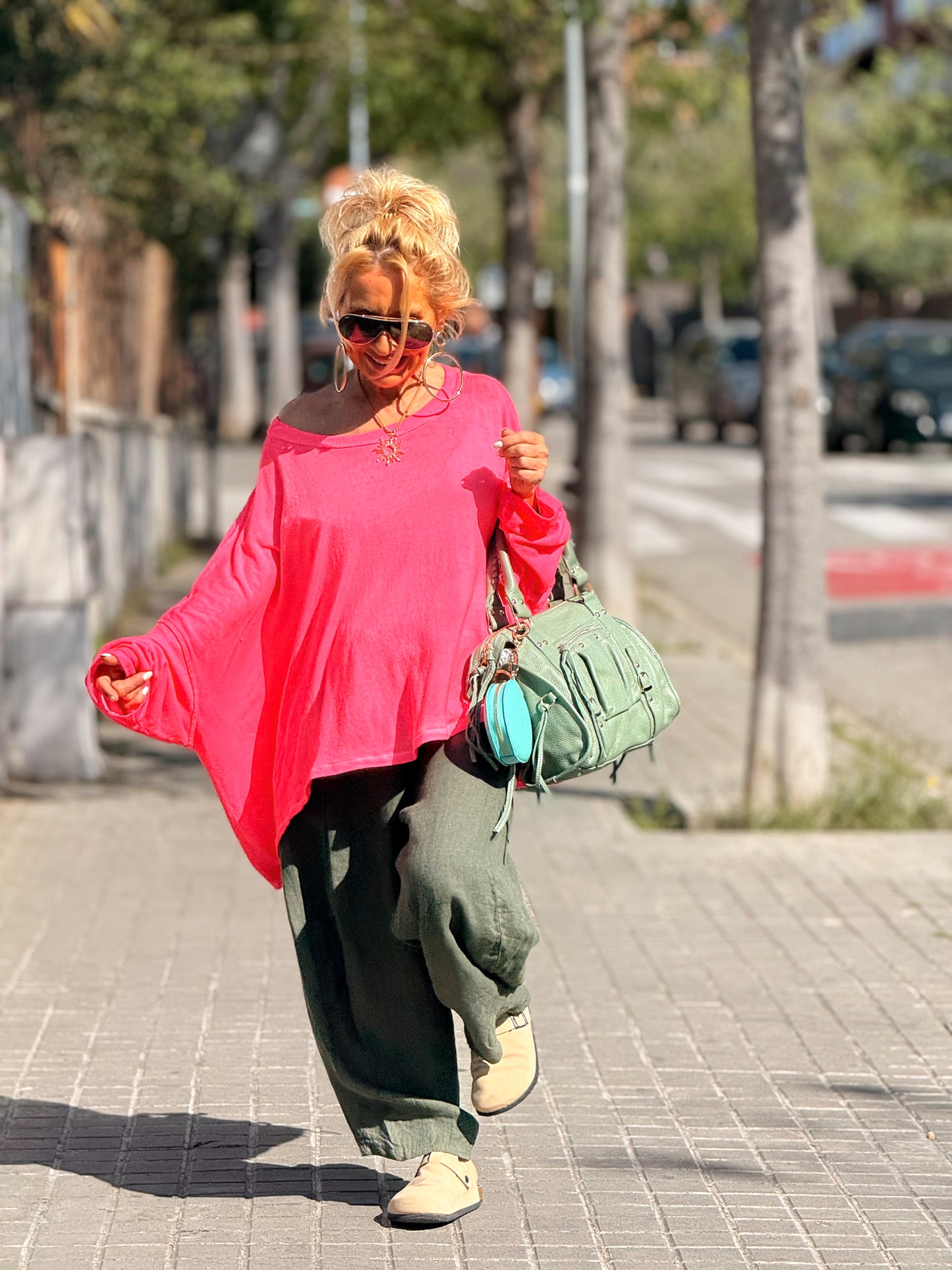 CAMISETA SUPER OVERSIZE SHILA NÉON MULTICOLOR