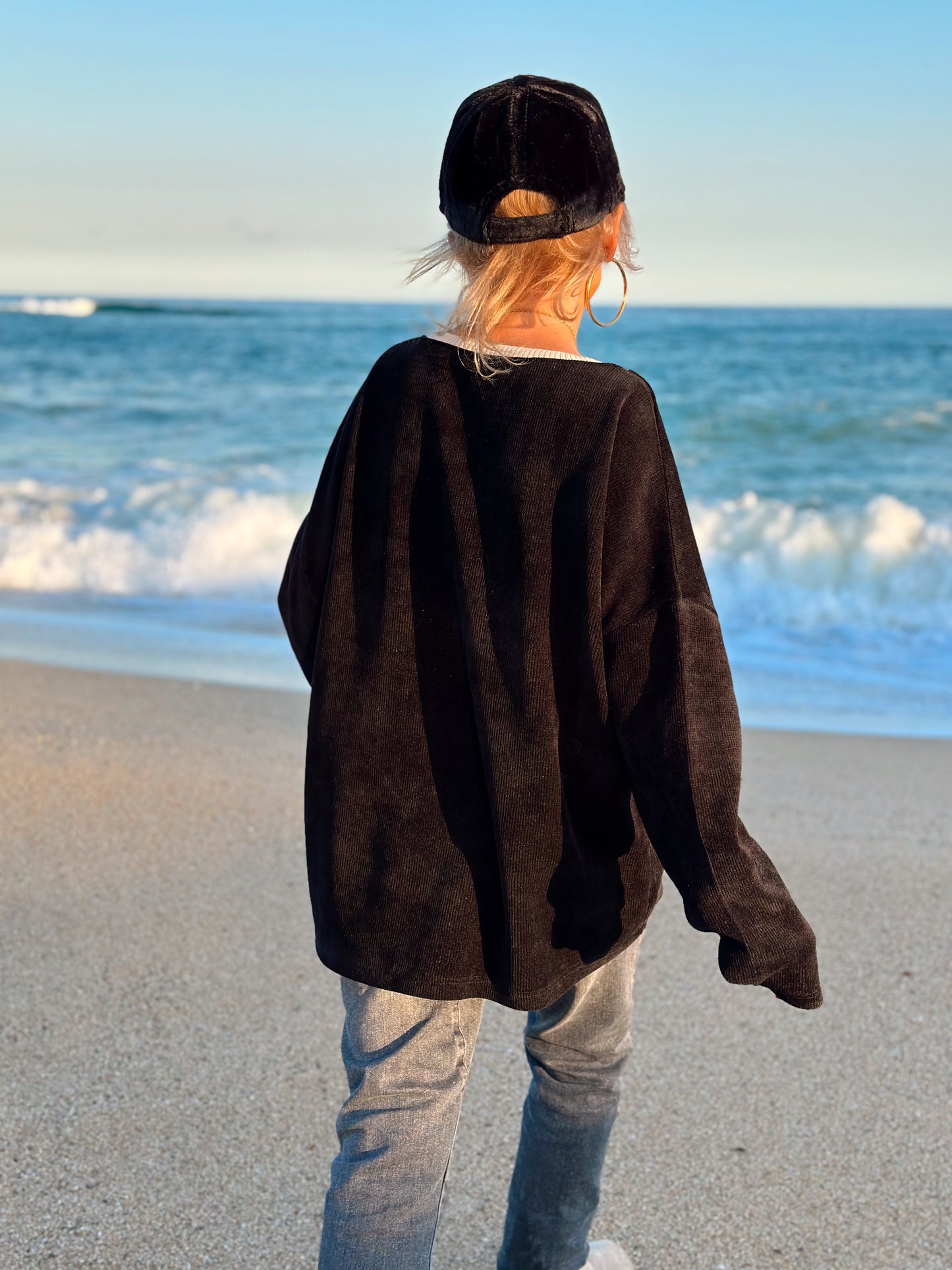 GORRA TERCIOPELO NEGRO