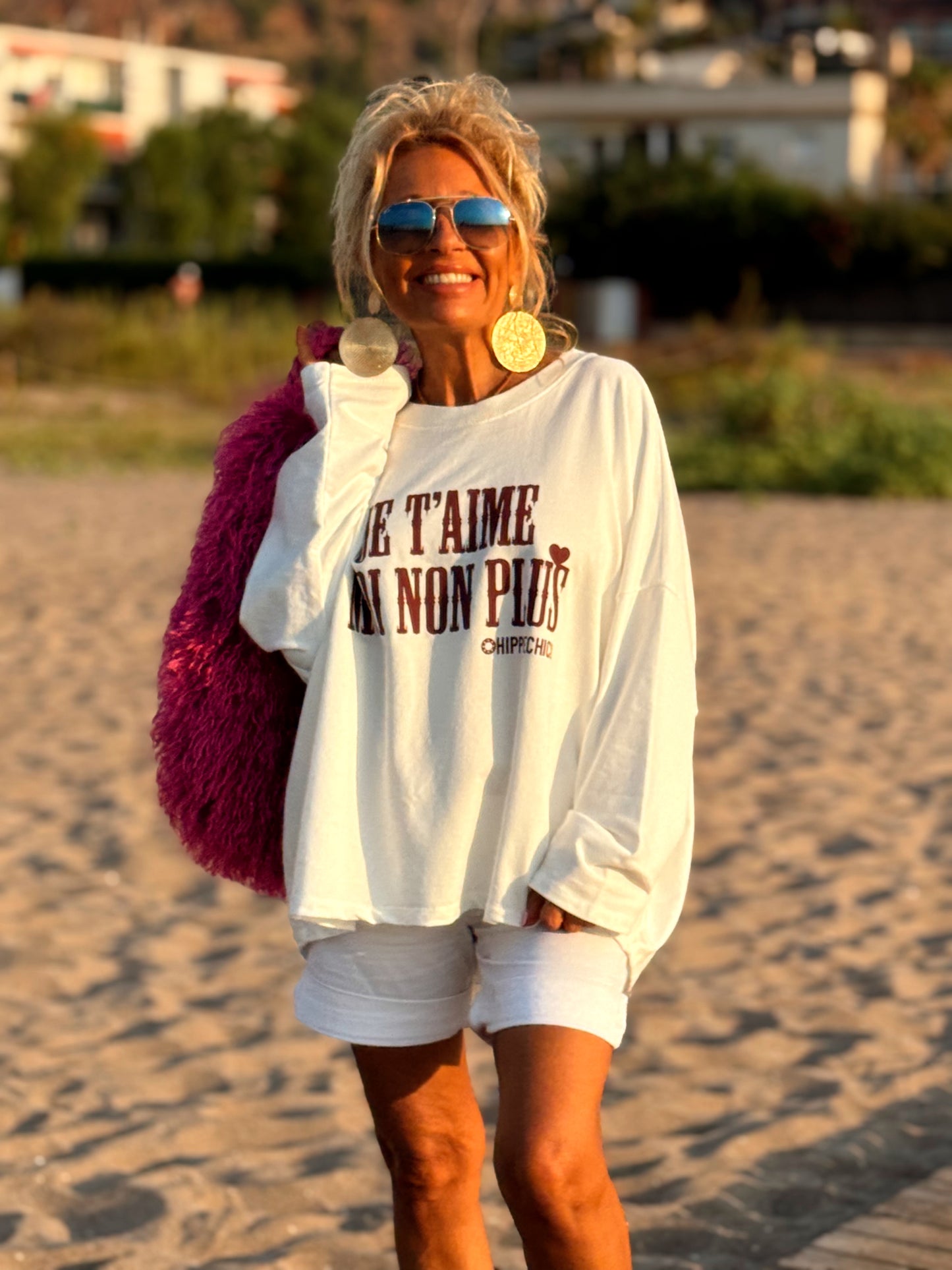 SUDADERA OVERSIZE JE T’AIME MOI NON PLUS MULTICOLOR