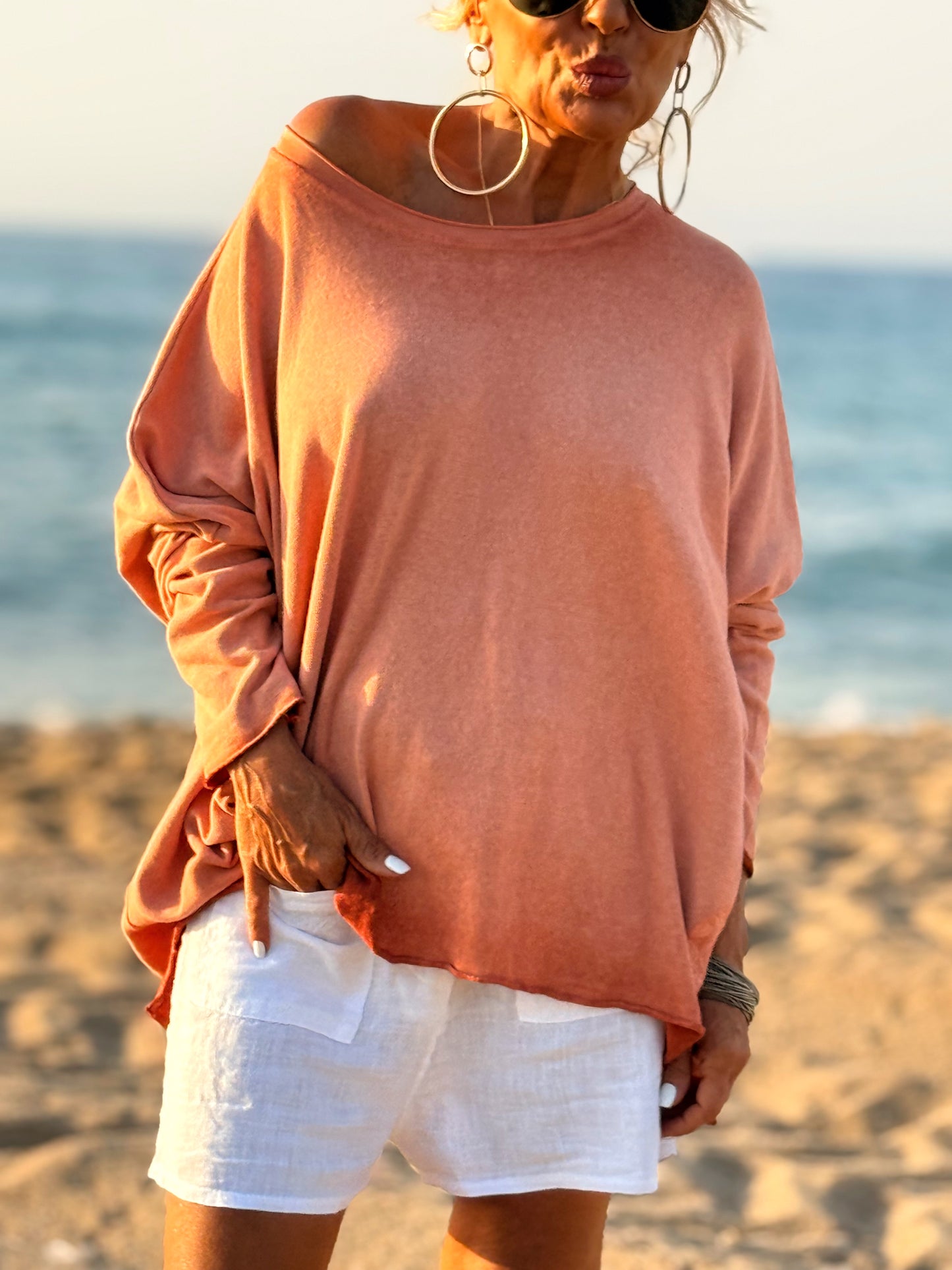 CAMISETA DESGASTADA SUPER OVERSIZE DANI MULTICOLOR