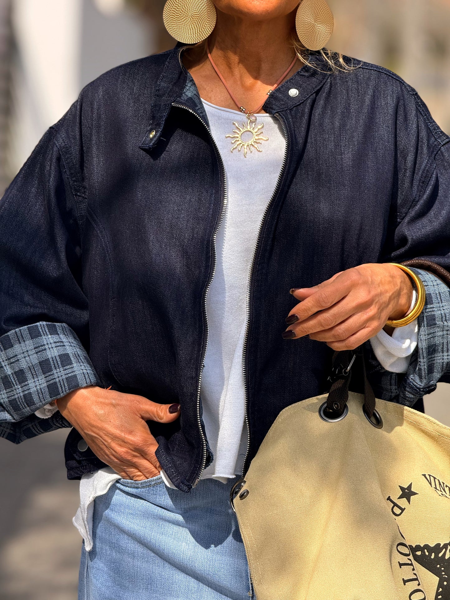 CHAQUETA CORTA CON FORRO CUADRADOS TEJANO