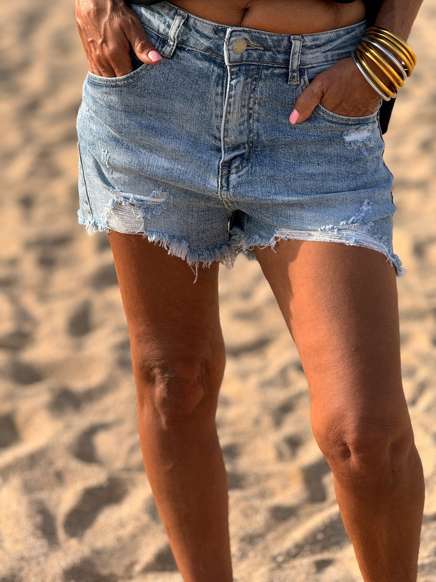 SHORT DESGASTADO JULIA TEJANO