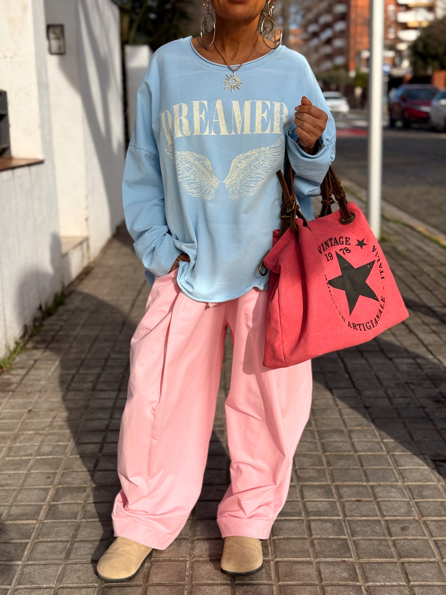 CAMISETA DESGASTADA DREAMER MULTICOLOR