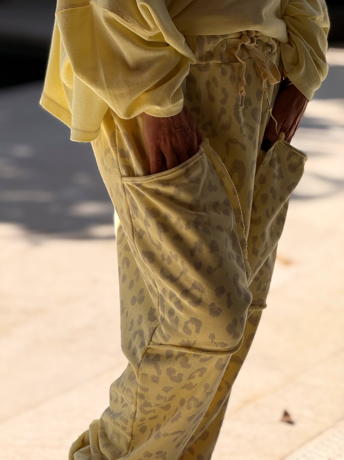 PANTALON BAGGY OVERSIZE ANIMAL PRINT MULTICOLOR