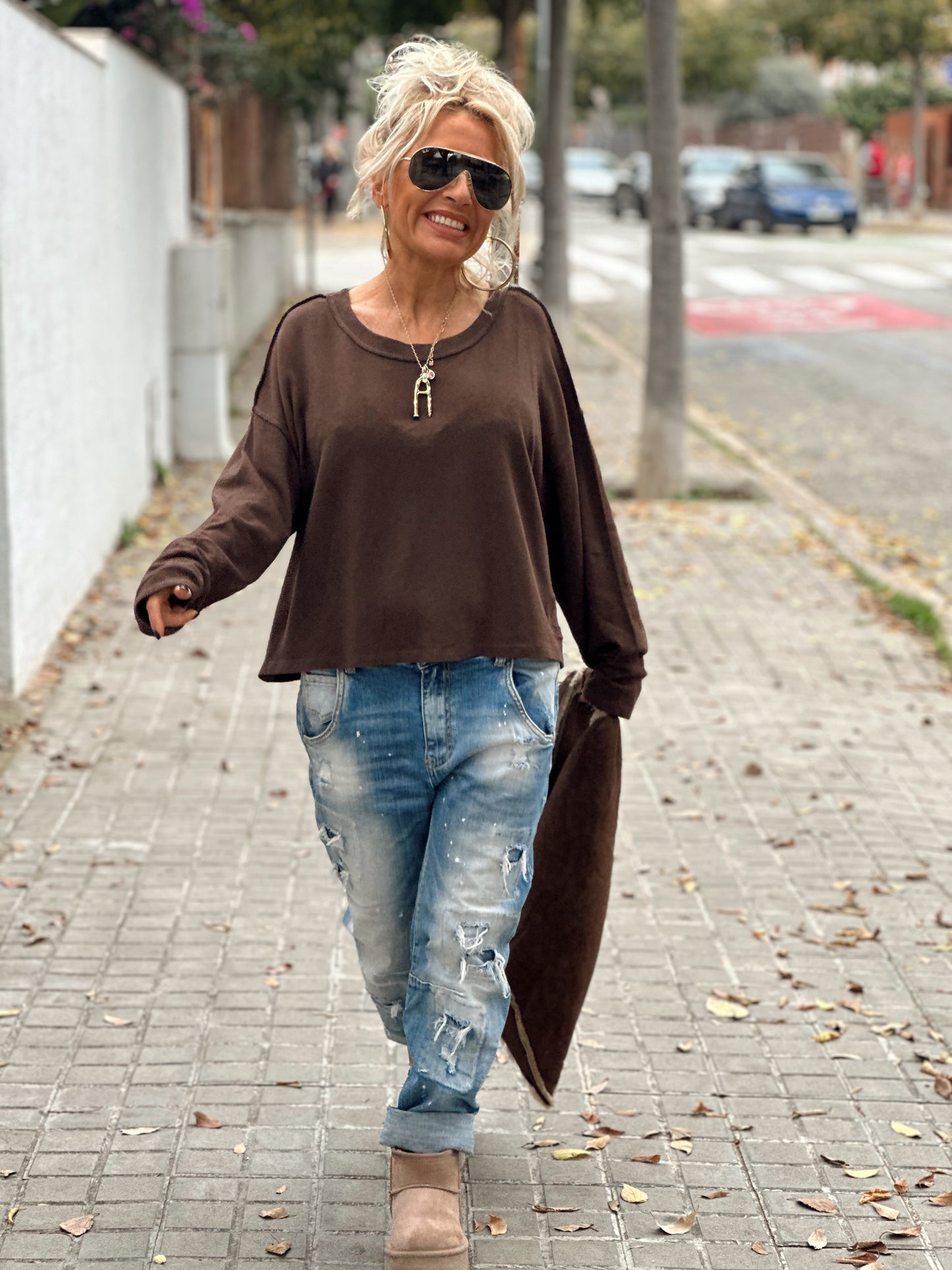 CAMISETA OVERSIZE SHILA MARRON