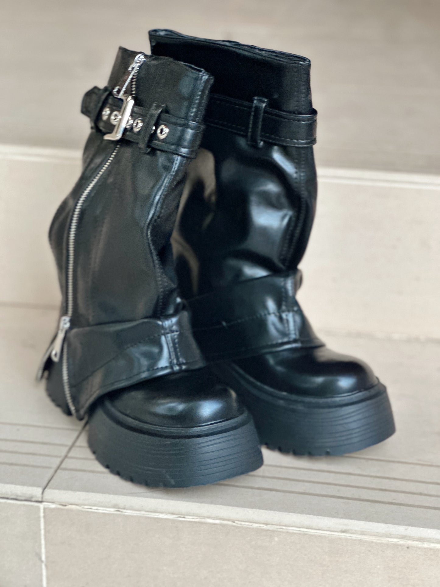 BOTAS MOTERO NEGRO