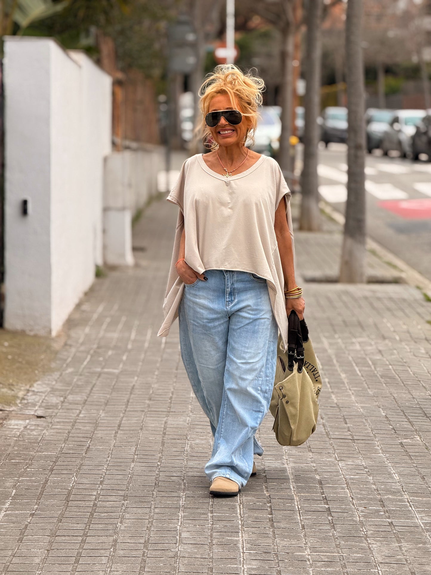 CAMISETA ASIMÉTRICA SACHA MULTICOLOR