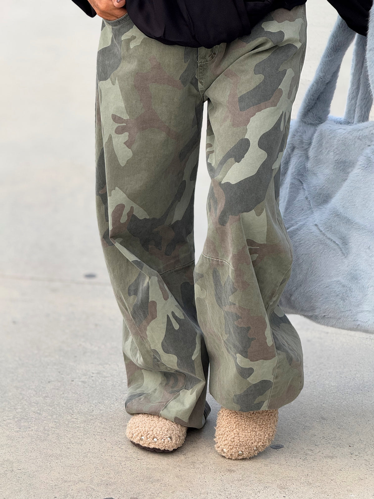 PANTALON CAMUFLAJE MAGDA MULTICOLOR