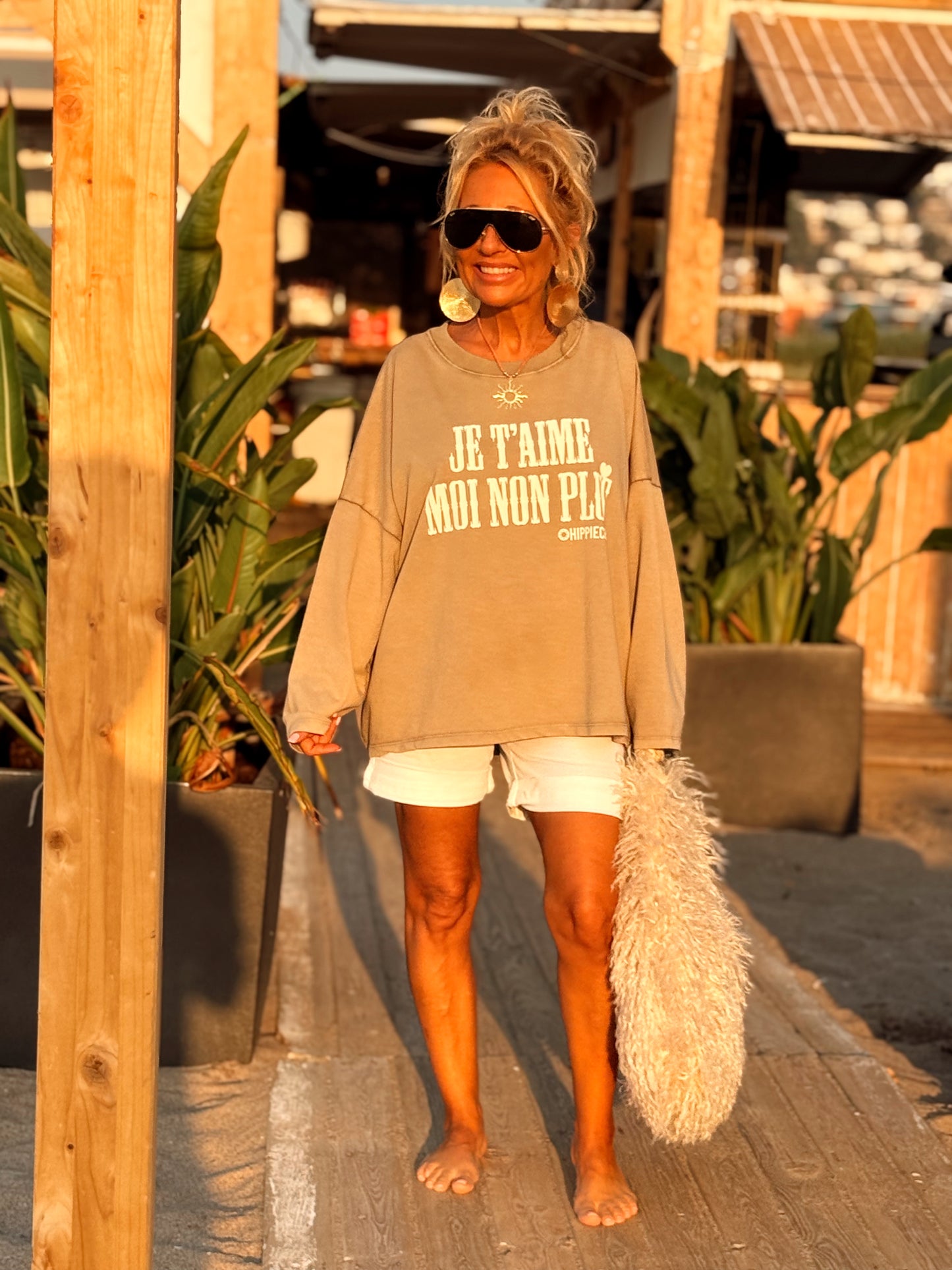 SUDADERA OVERSIZE JE T’AIME MOI NON PLUS MULTICOLOR