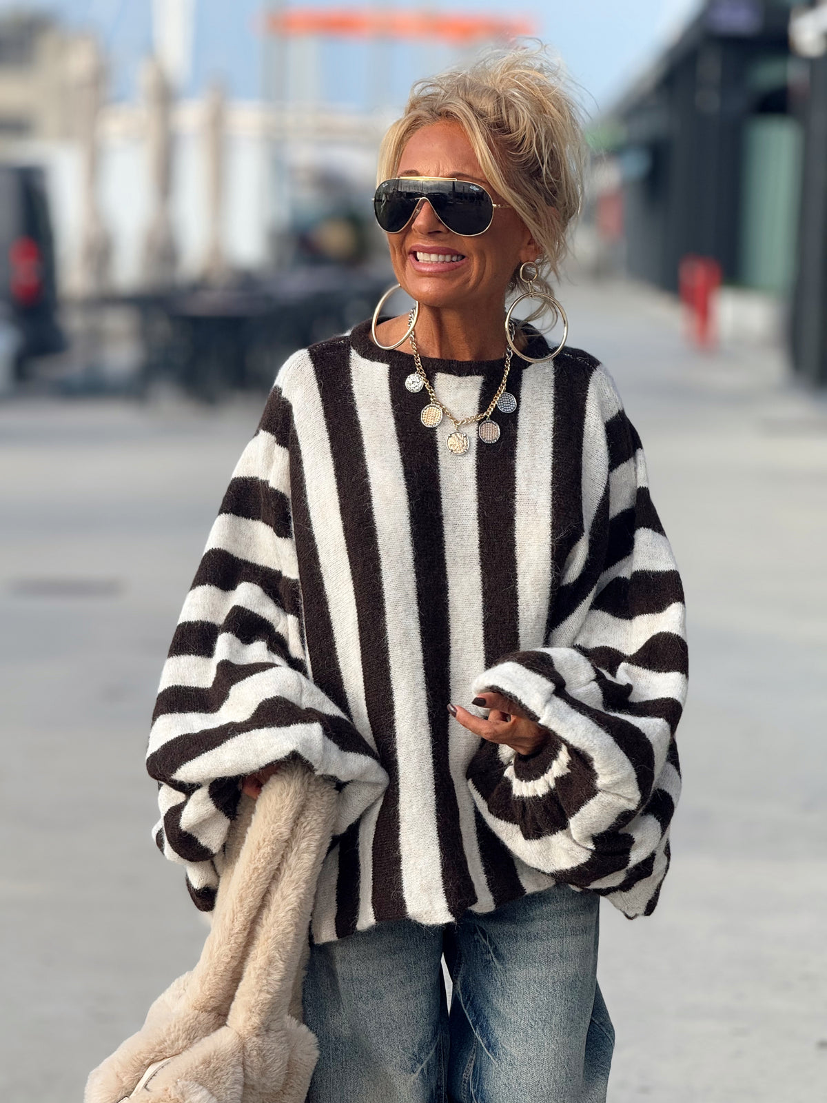 JERSEY OVERSIZE RAYAS MARRÓN