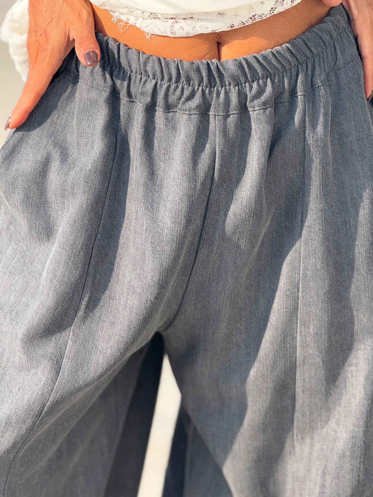 PANTALON OVERSIZE EDU GRIS