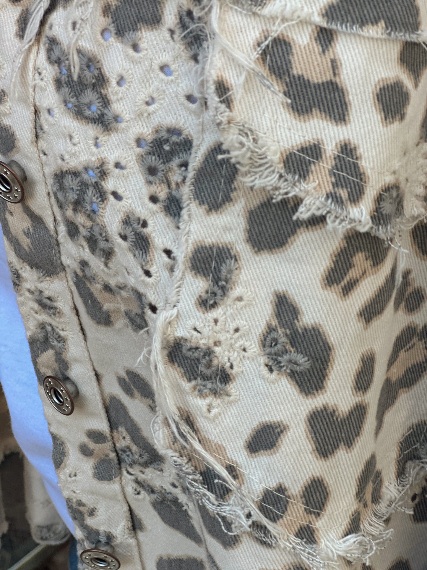 CHAQUETA ANIMAL PRINT BEIGE